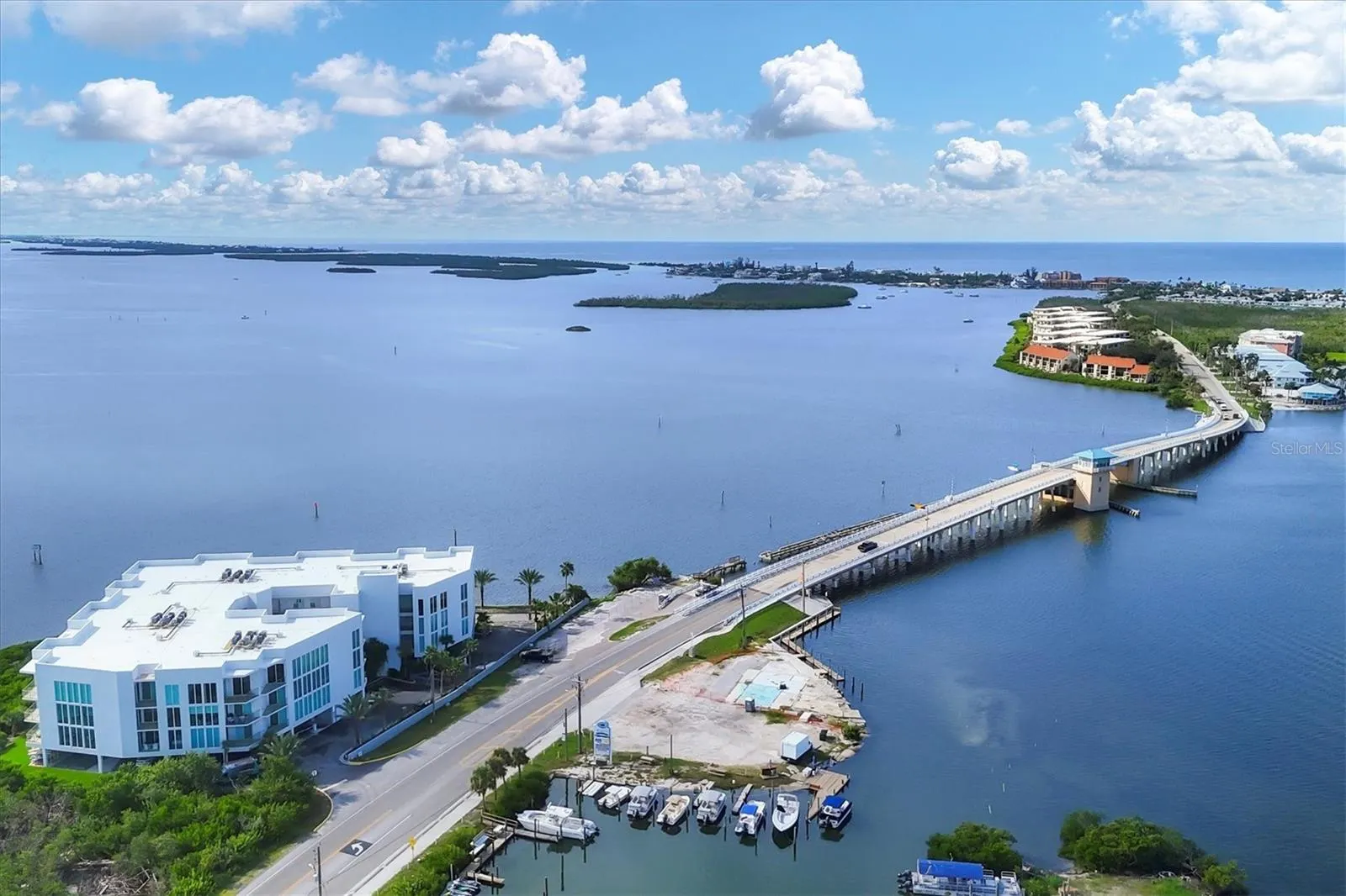 1375 BEACH RD #311, #311
