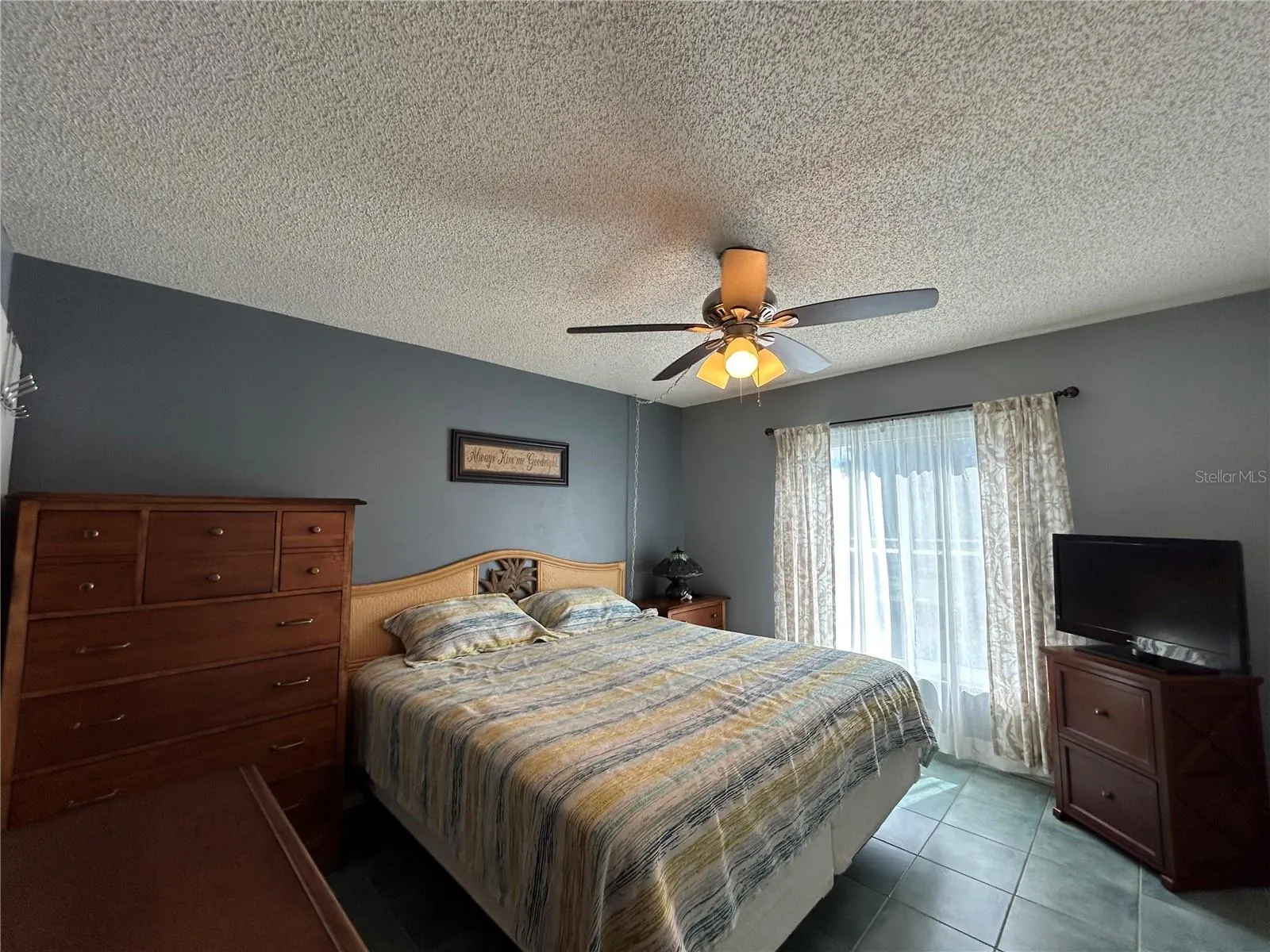 2300 AARON ST #215, #215
