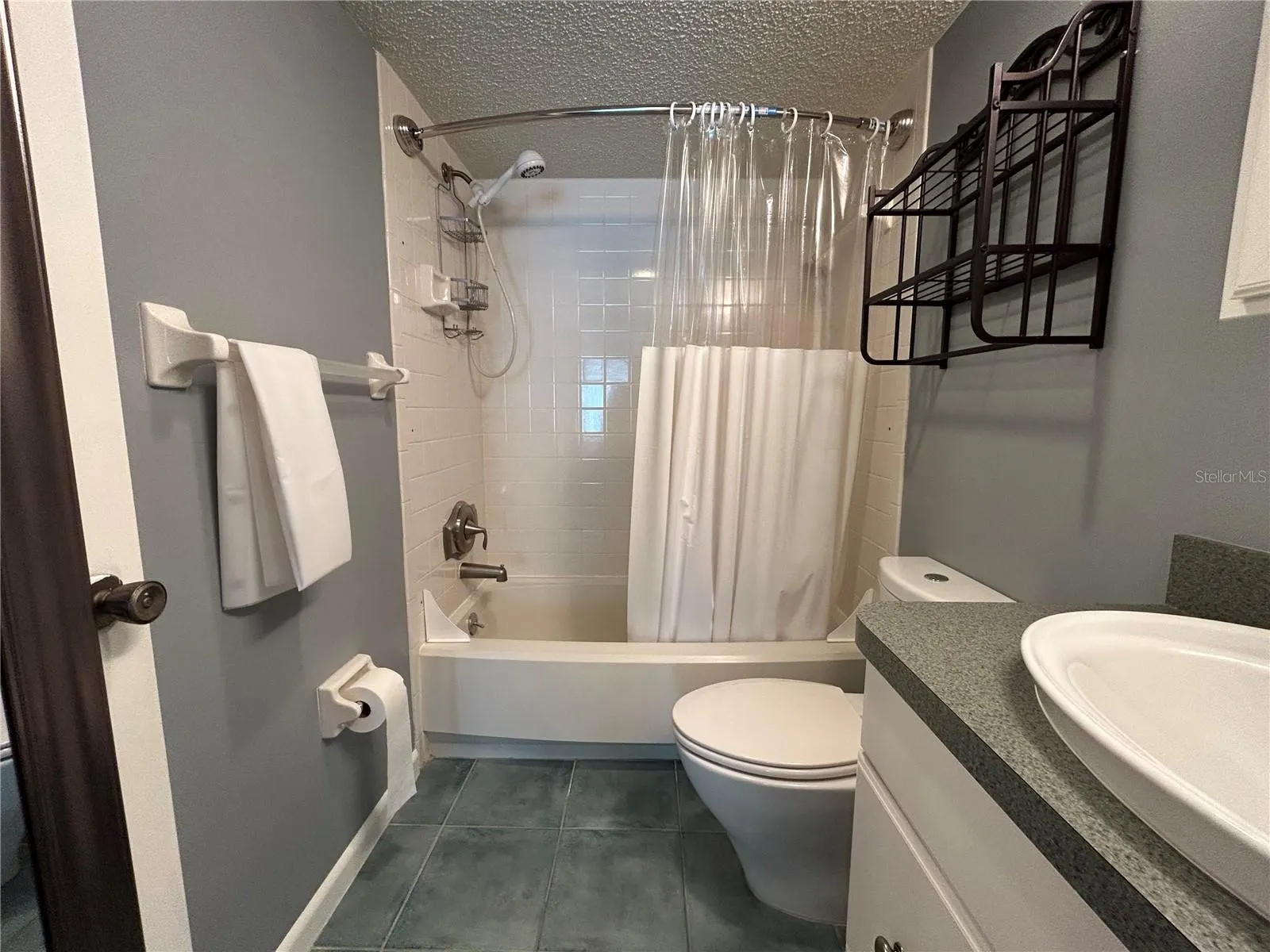 2300 AARON ST #215, #215
