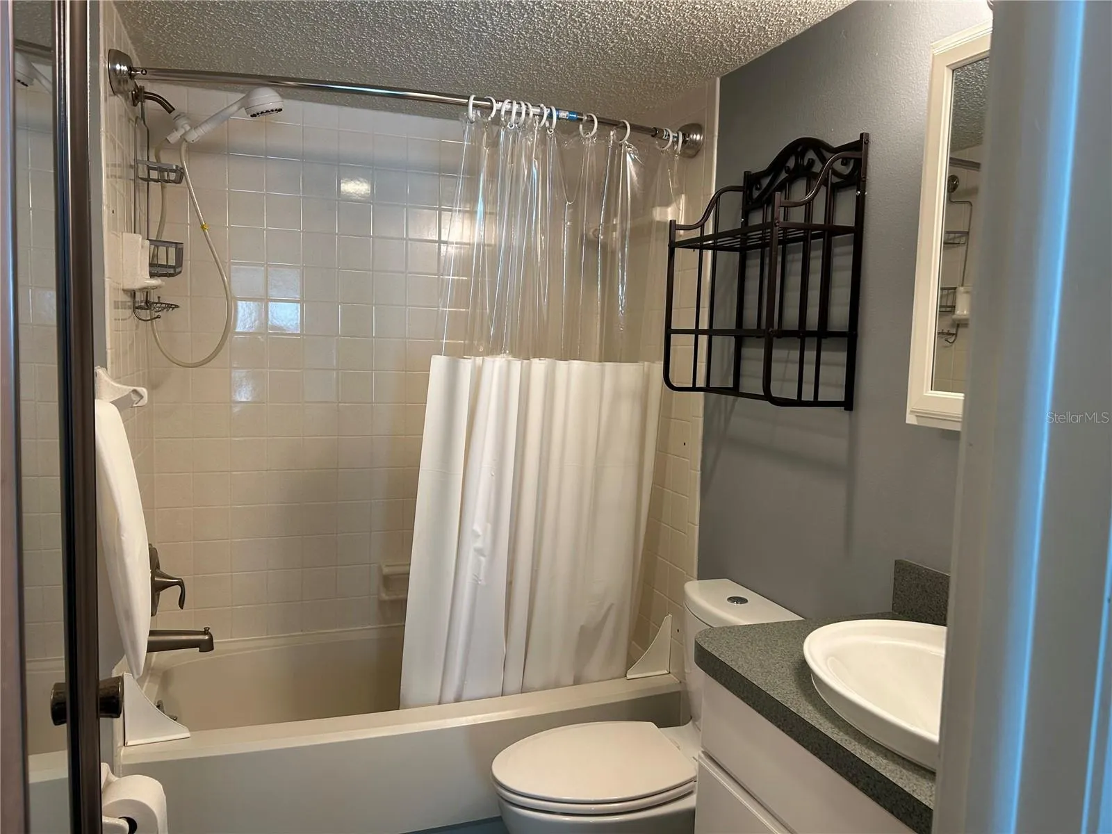 2300 AARON ST #215, #215