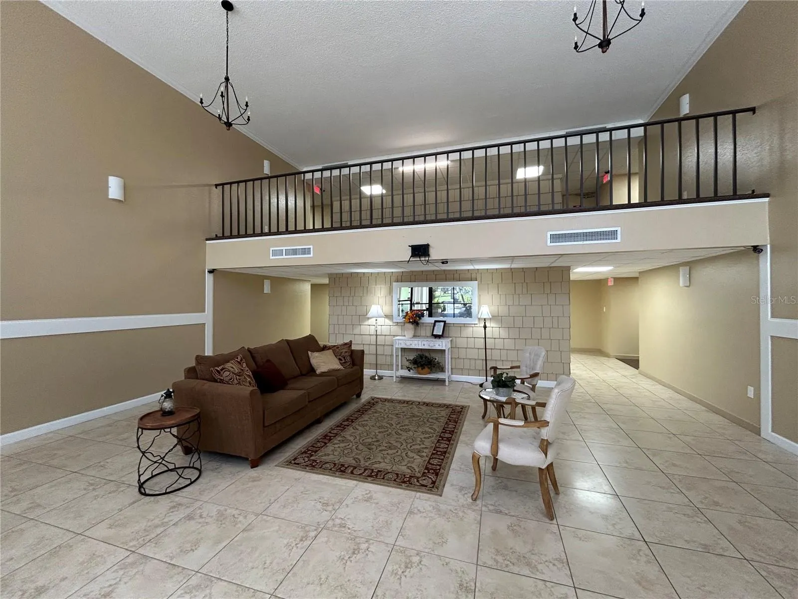 2300 AARON ST #215, #215