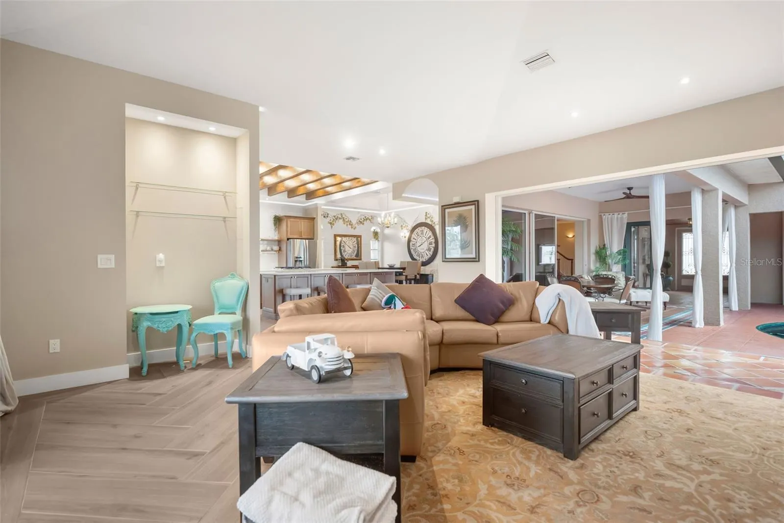 3805 SABA CT