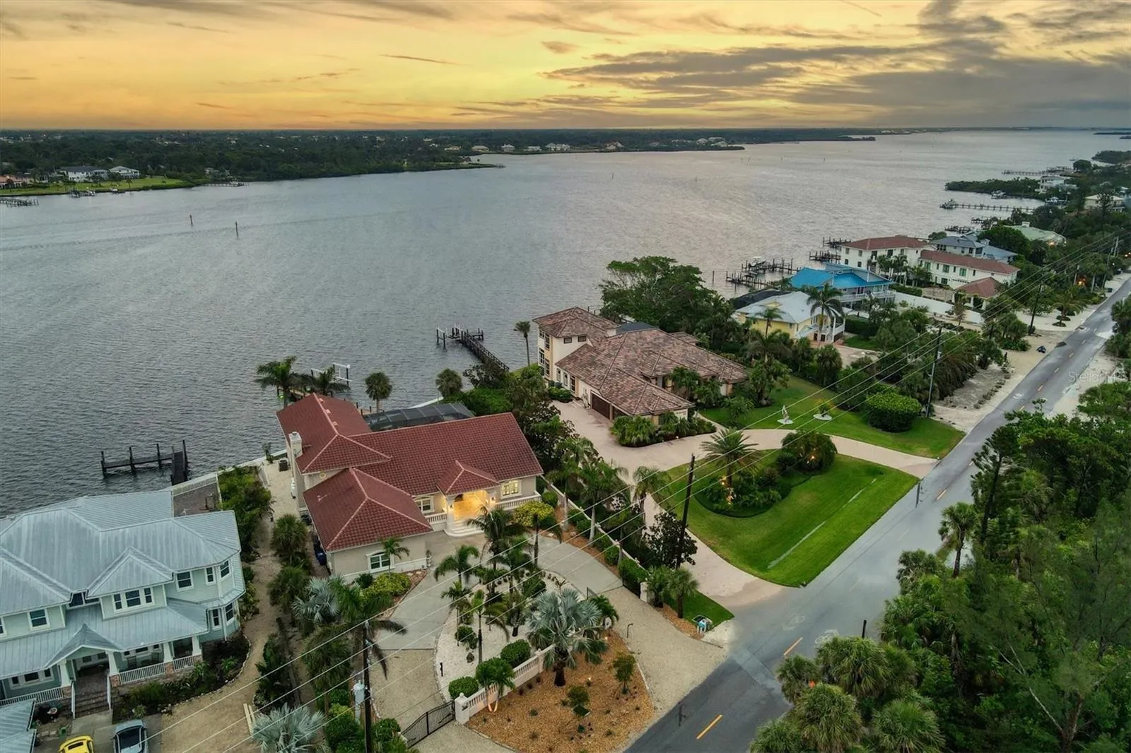 8035 MANASOTA KEY RD