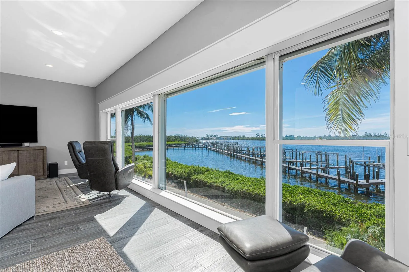 1380 BEACH RD #2, #2