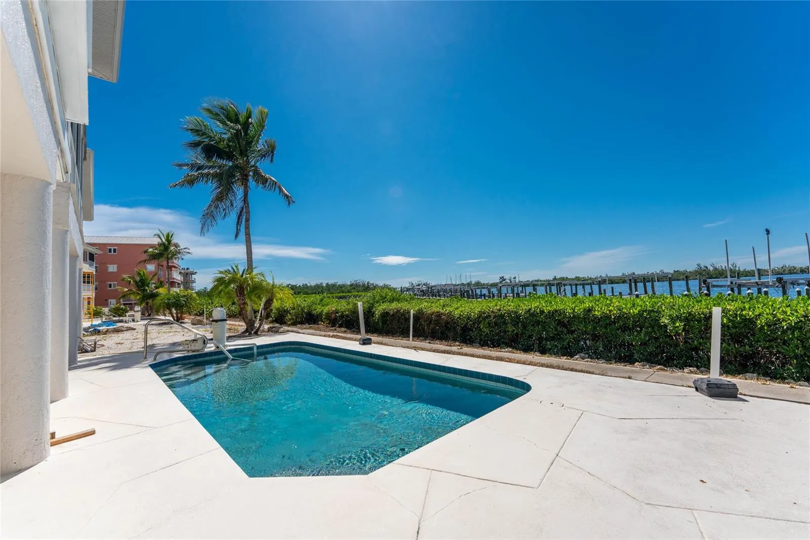 1380 BEACH RD #2, #2