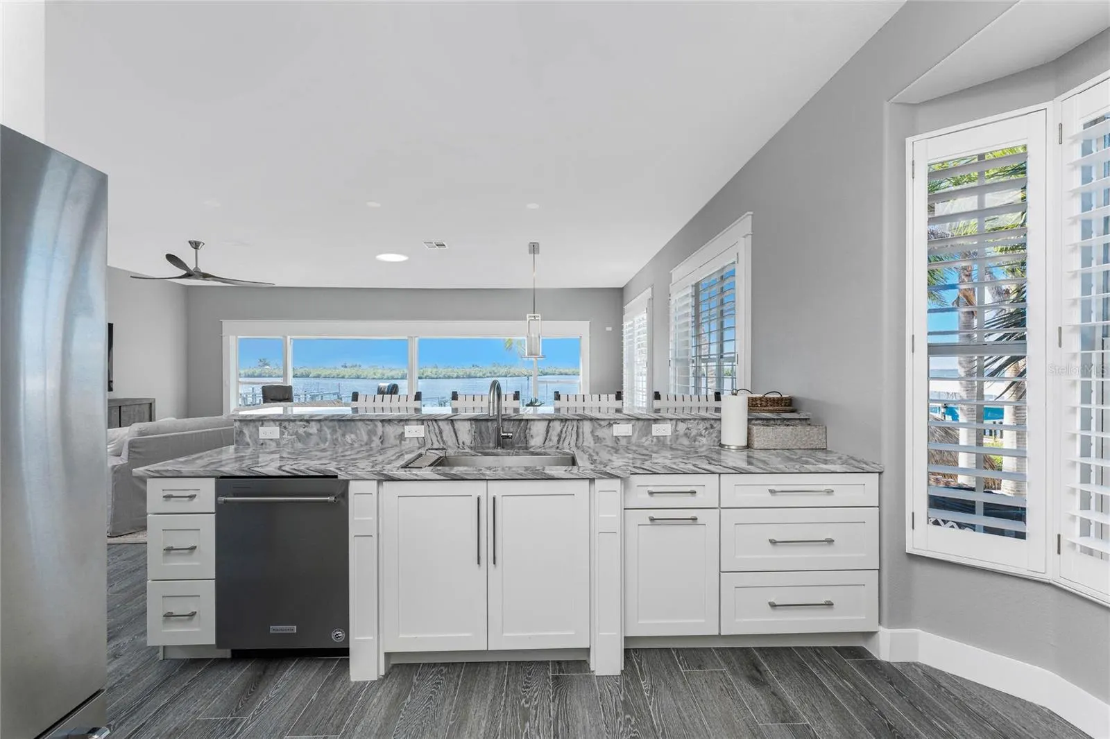 1380 BEACH RD #2, #2