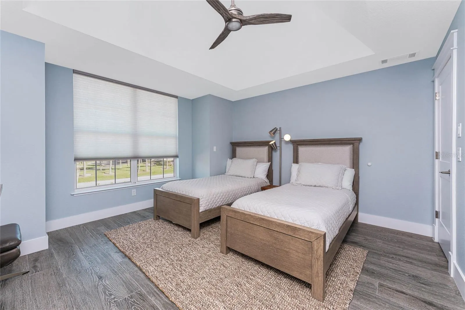 1380 BEACH RD #2, #2
