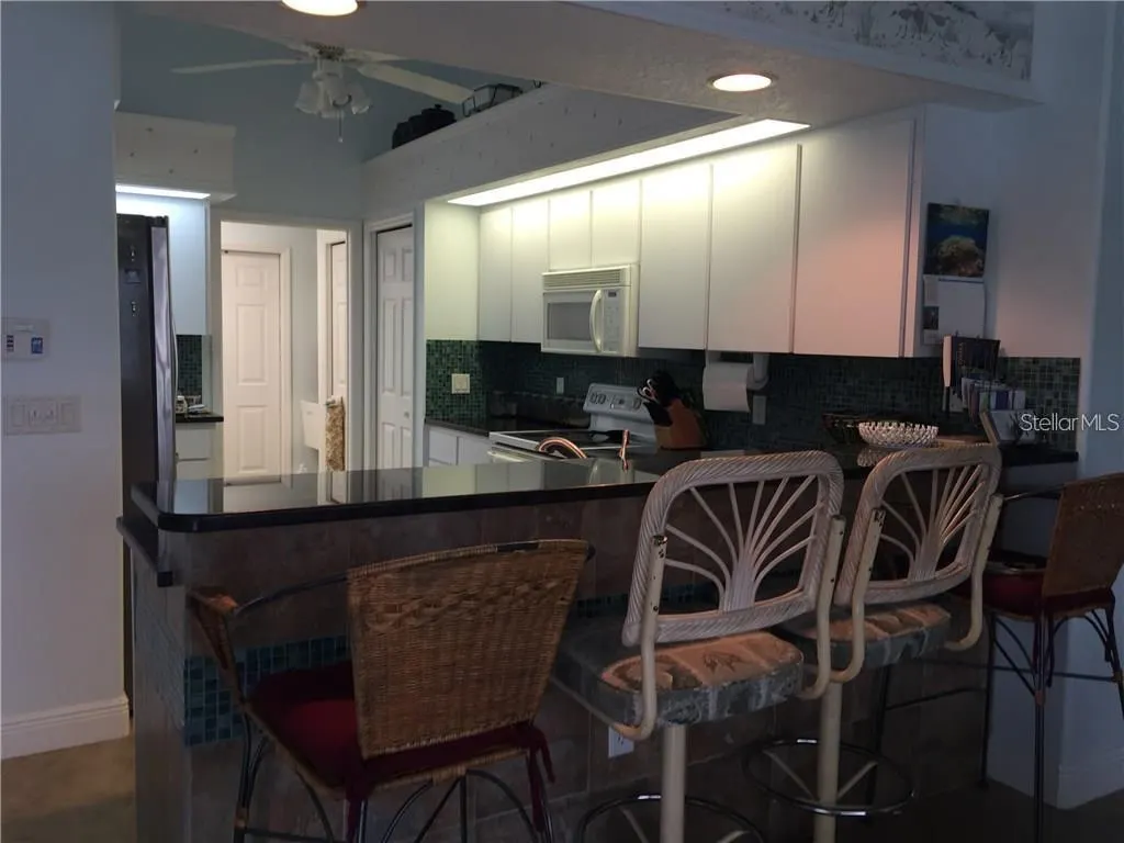 21 CLUBHOUSE PL