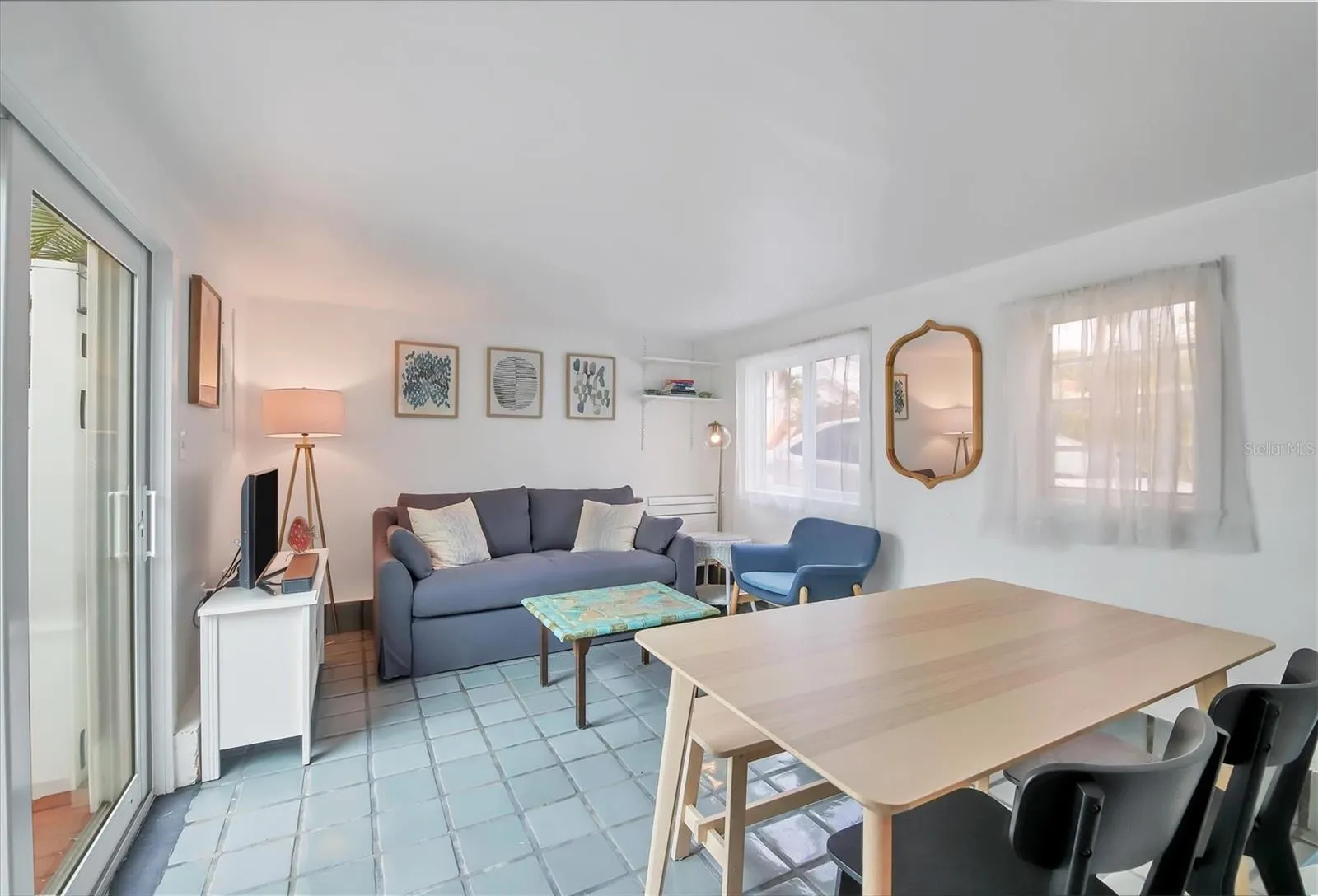 241 GILCHRIST AVE #F, #F