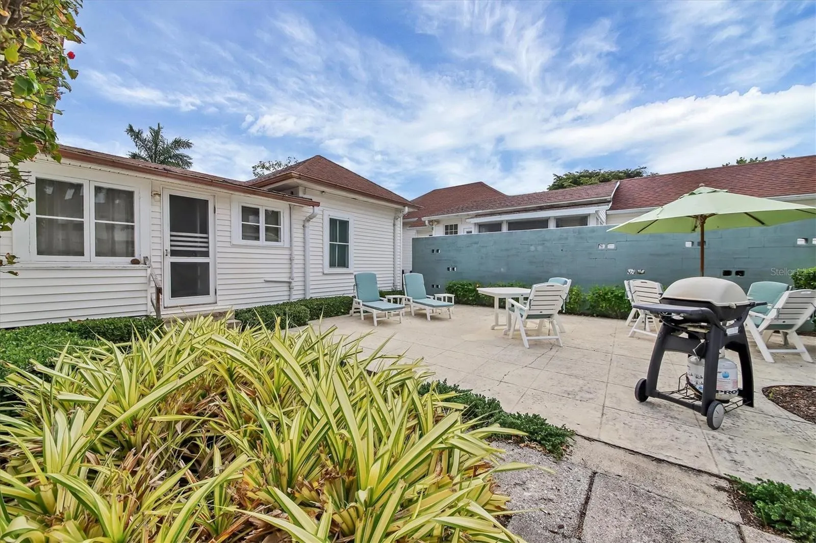 241 GILCHRIST AVE #F, #F
