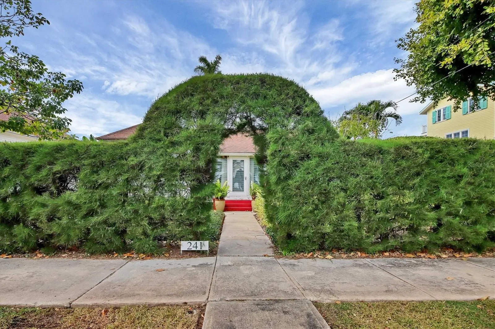 241 GILCHRIST AVE #F, #F