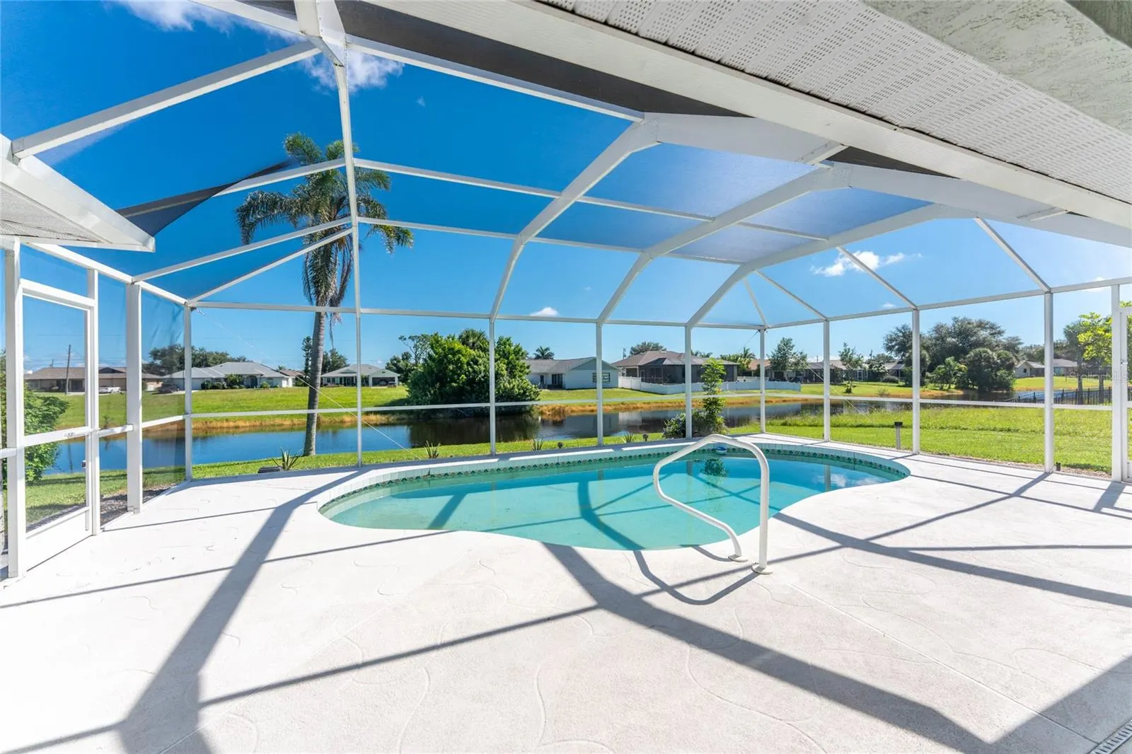 221 BUNKER RD