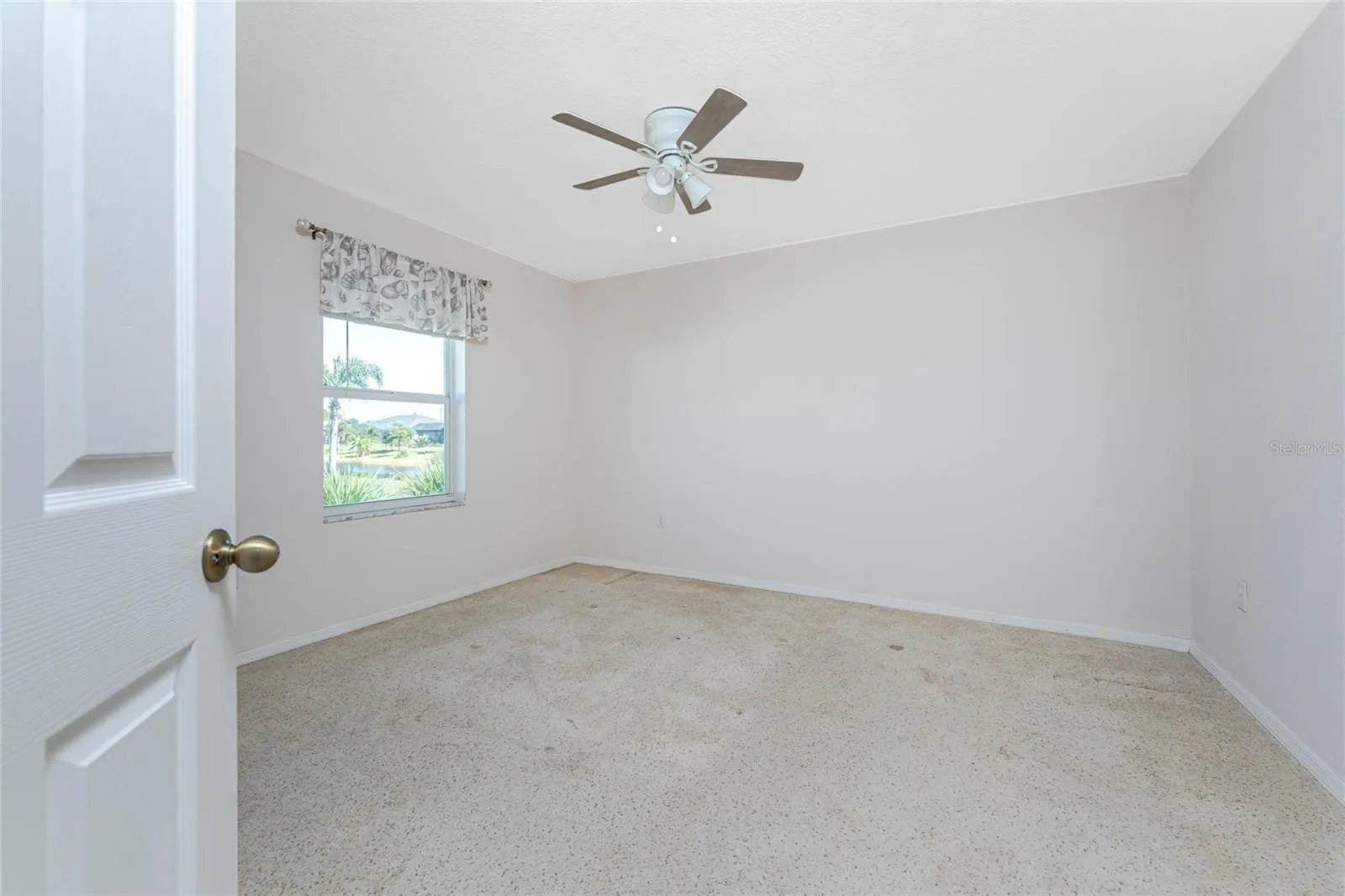 221 BUNKER RD