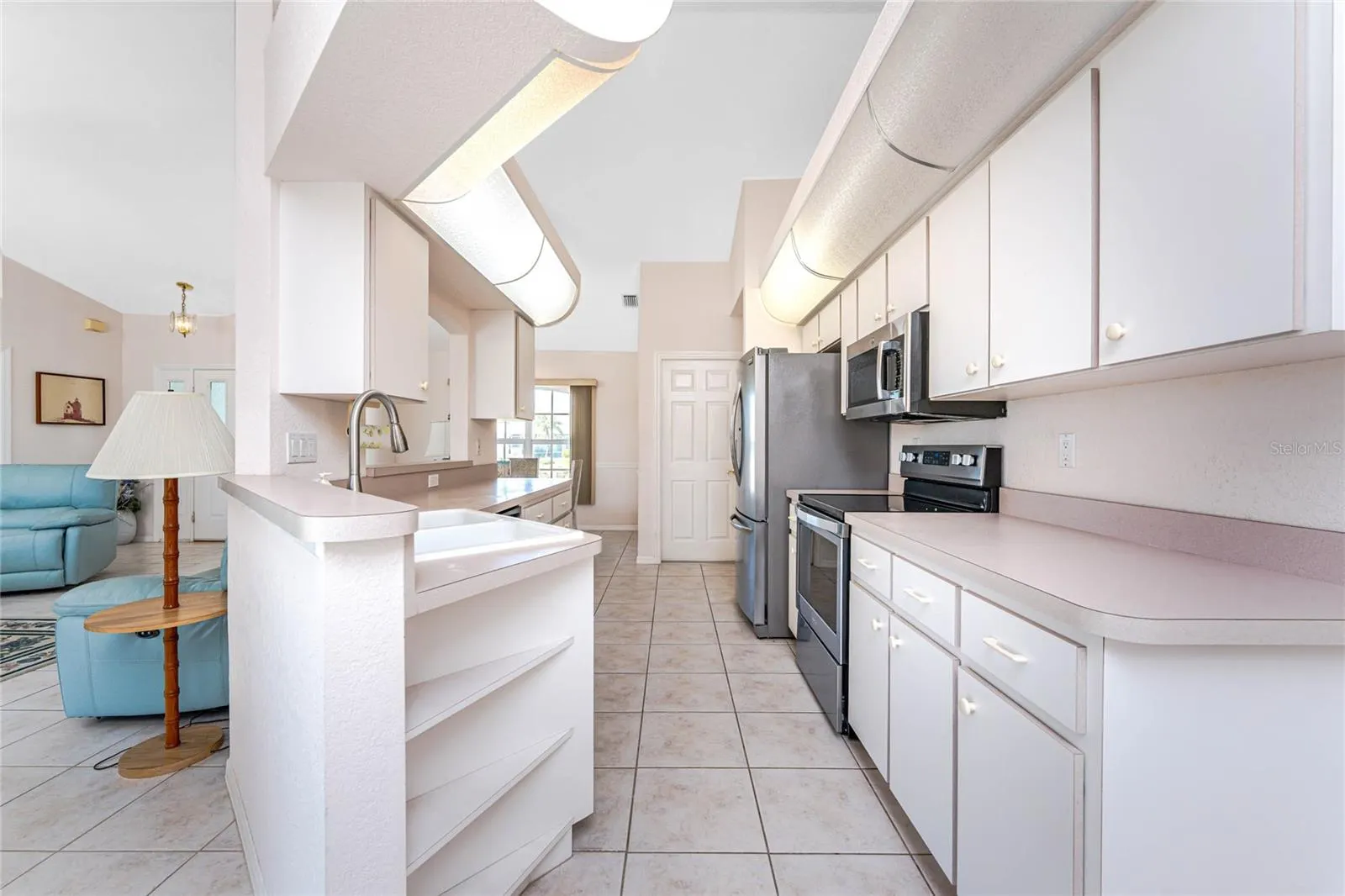 221 BUNKER RD