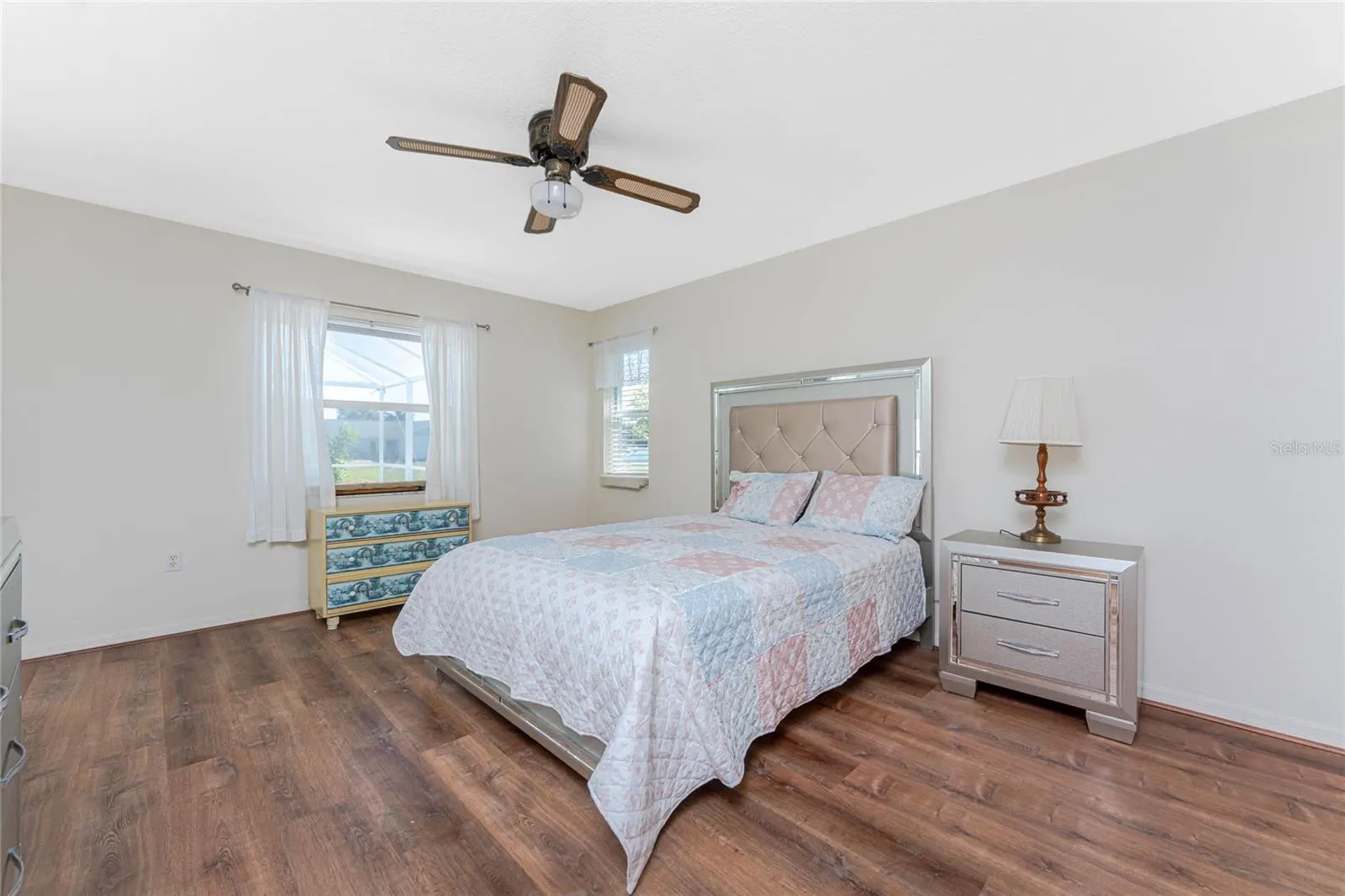 221 BUNKER RD