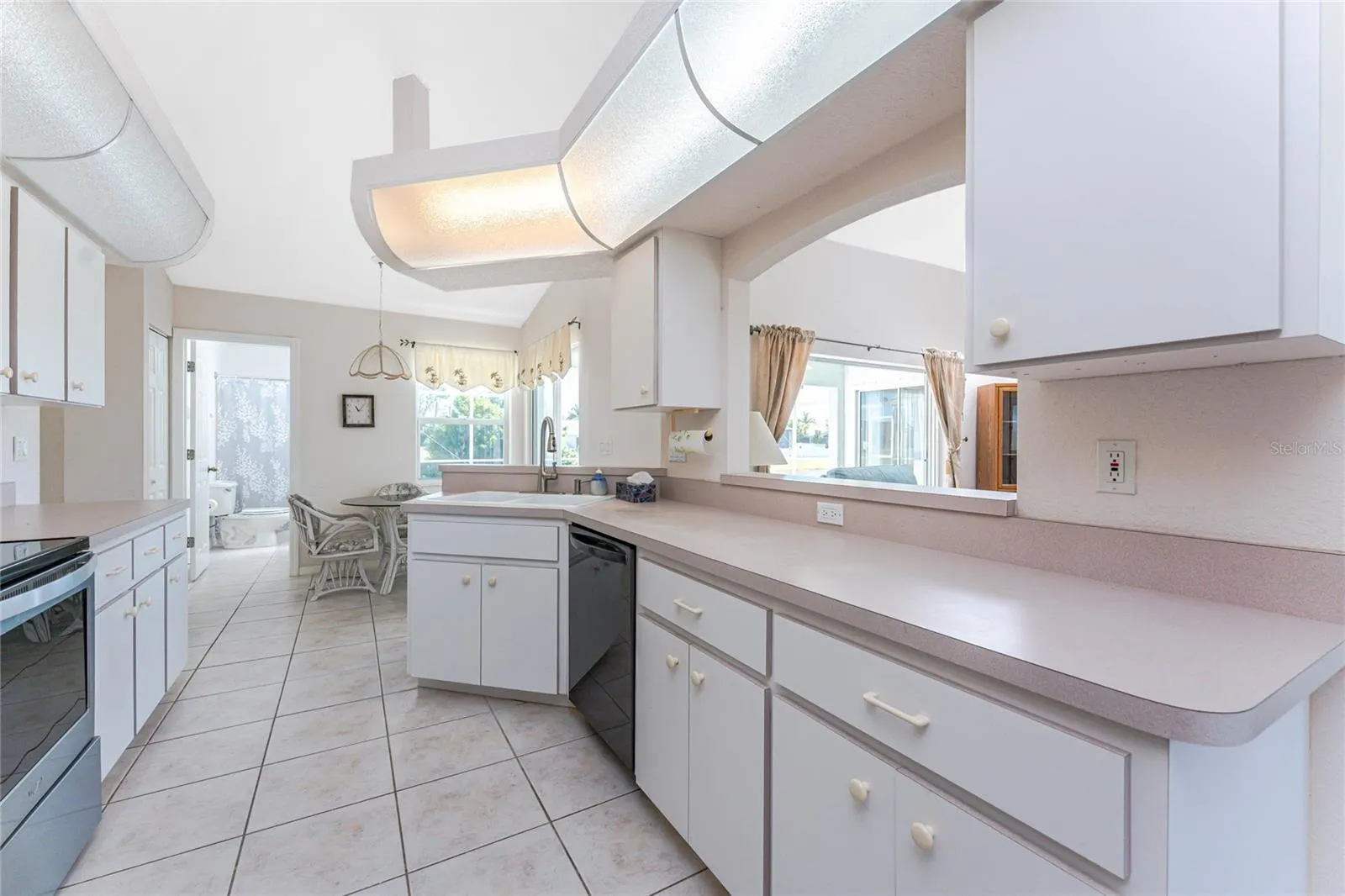 221 BUNKER RD