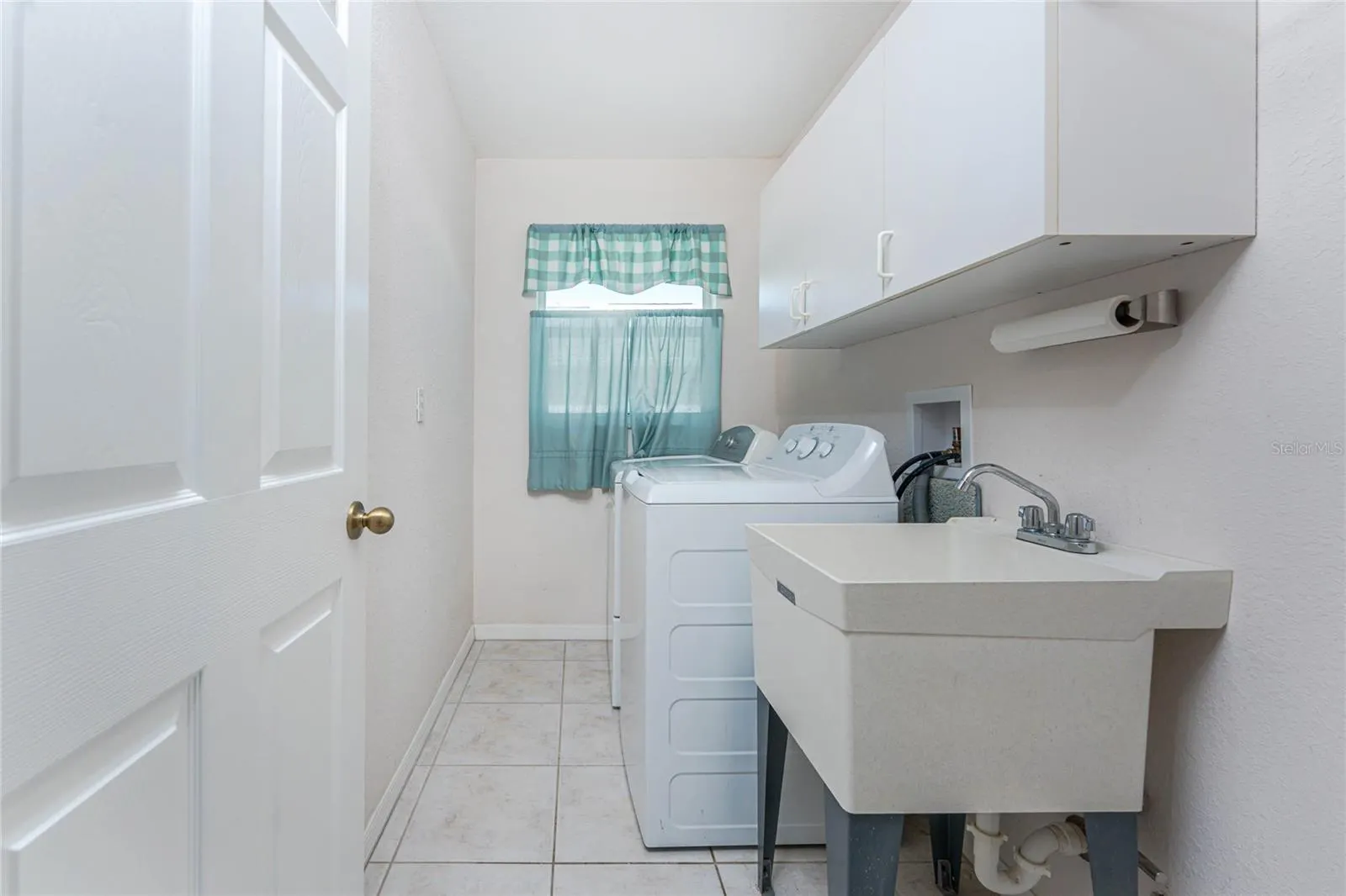 221 BUNKER RD