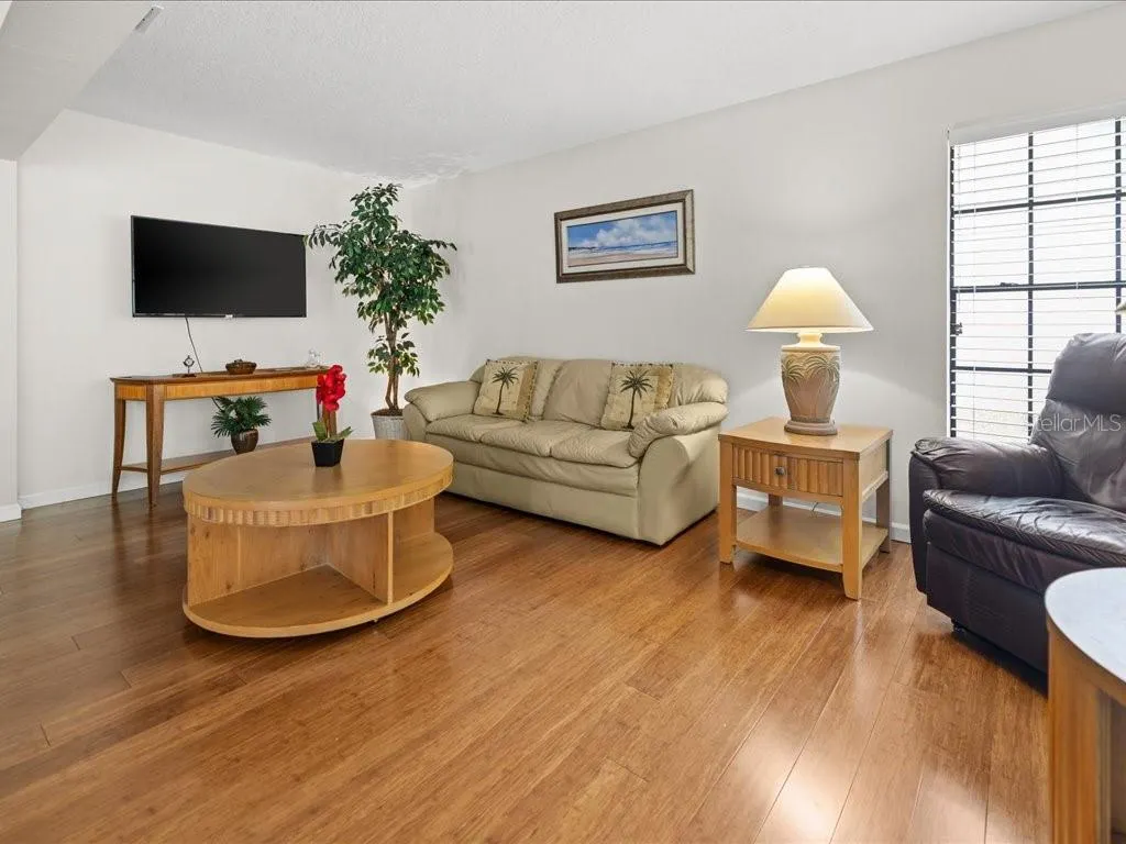 502 WEKIVA RIVER CT