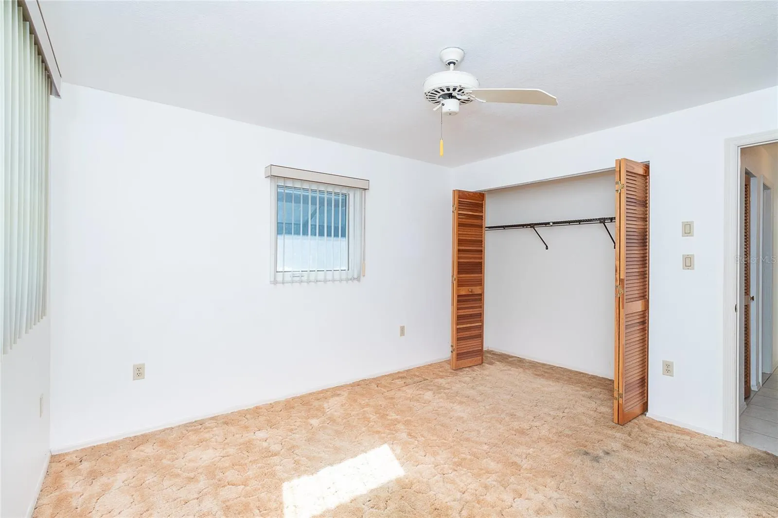 537 VERONA ST