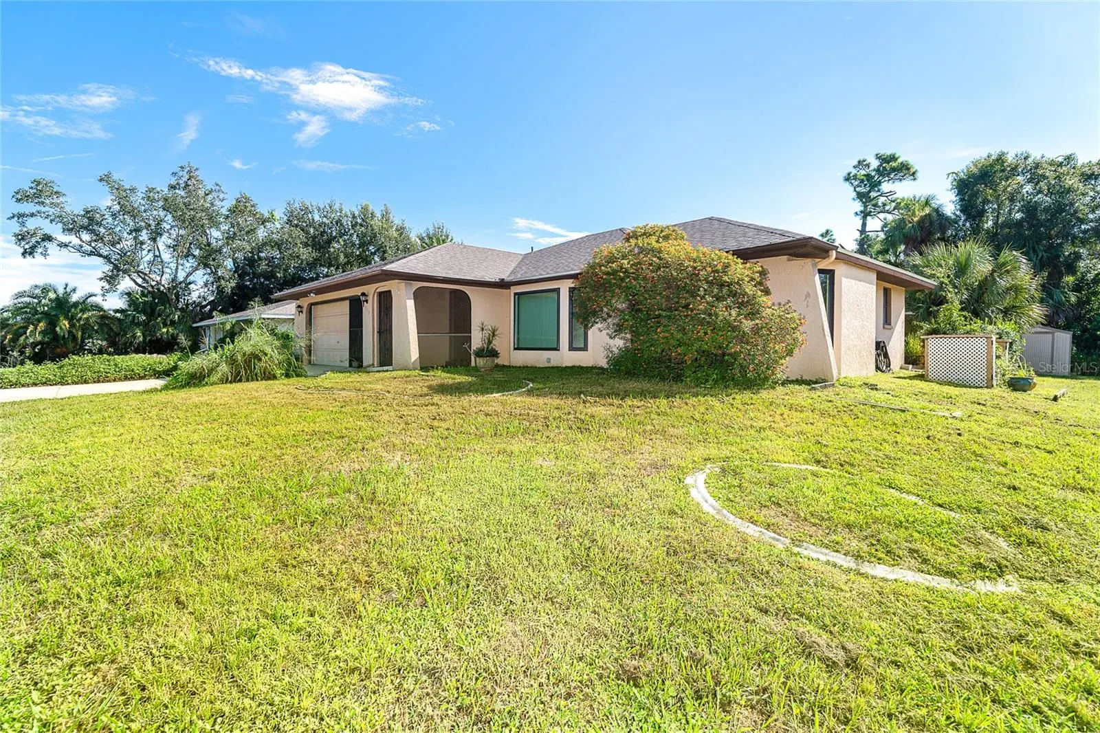 537 VERONA ST