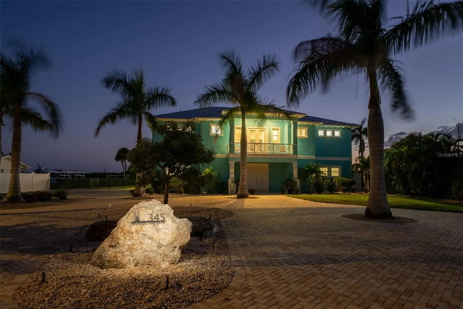 345 GREEN DOLPHIN DR