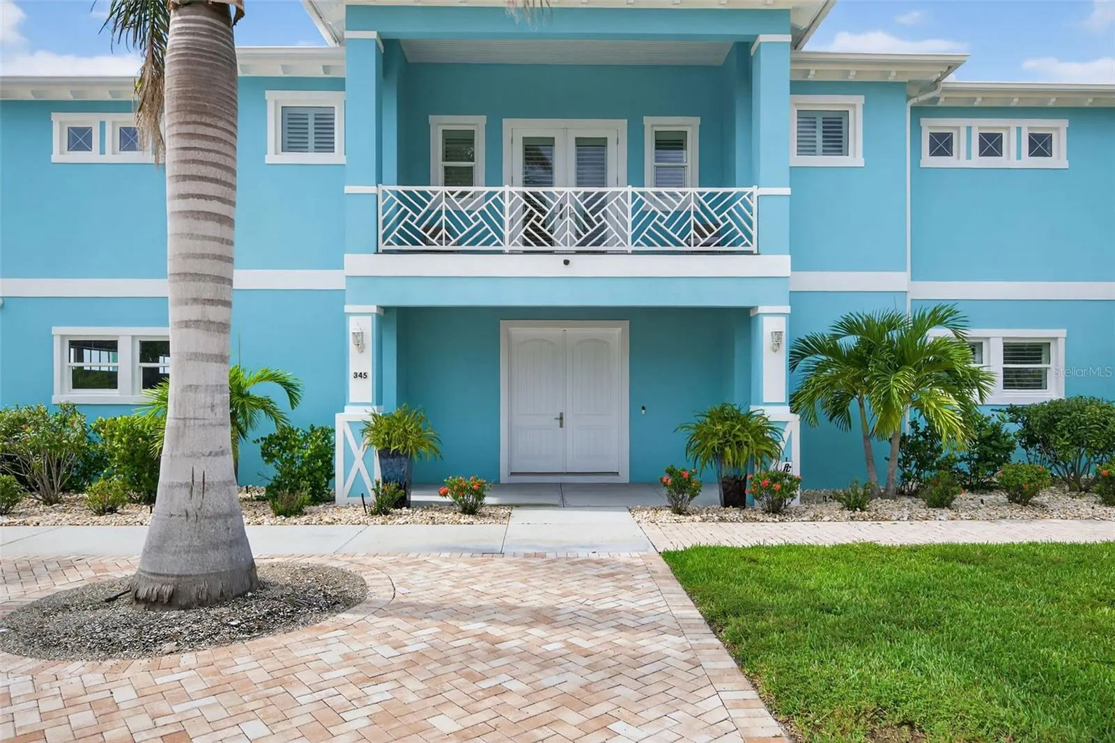 345 GREEN DOLPHIN DR