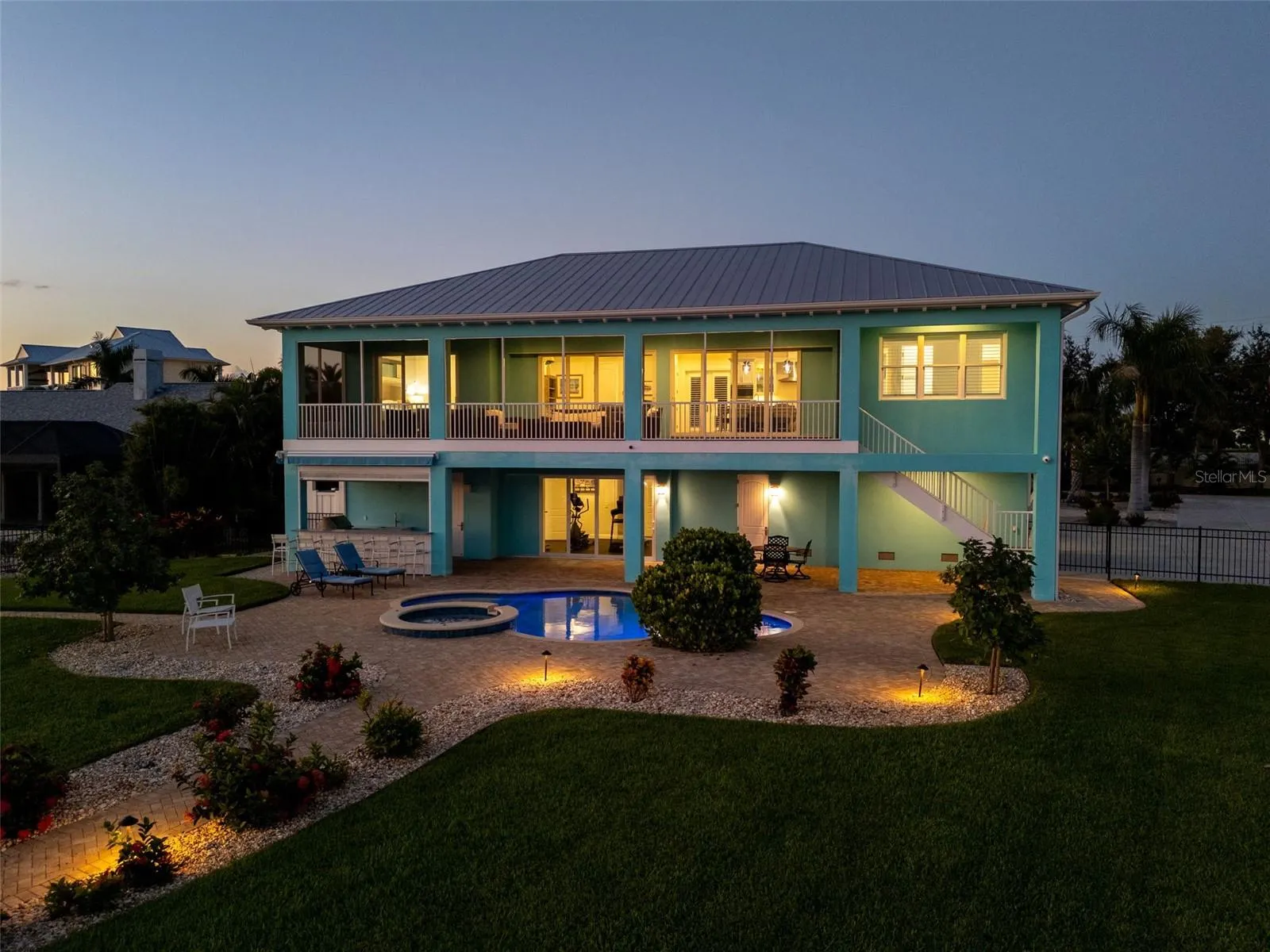 345 GREEN DOLPHIN DR