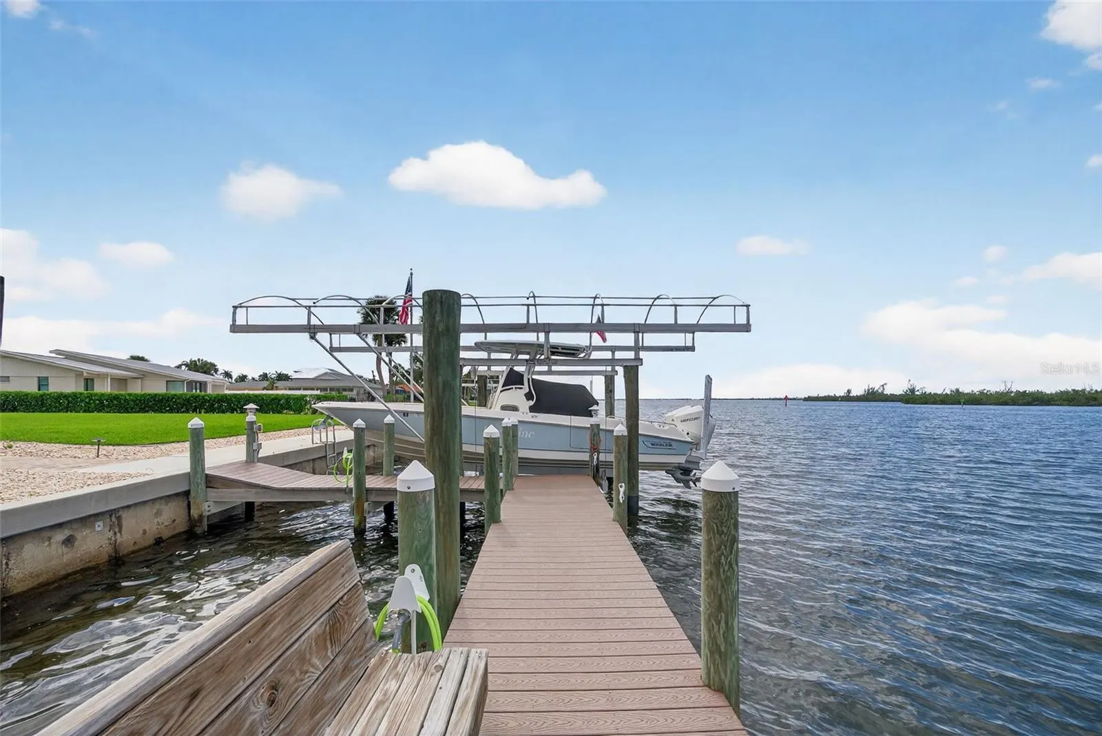345 GREEN DOLPHIN DR
