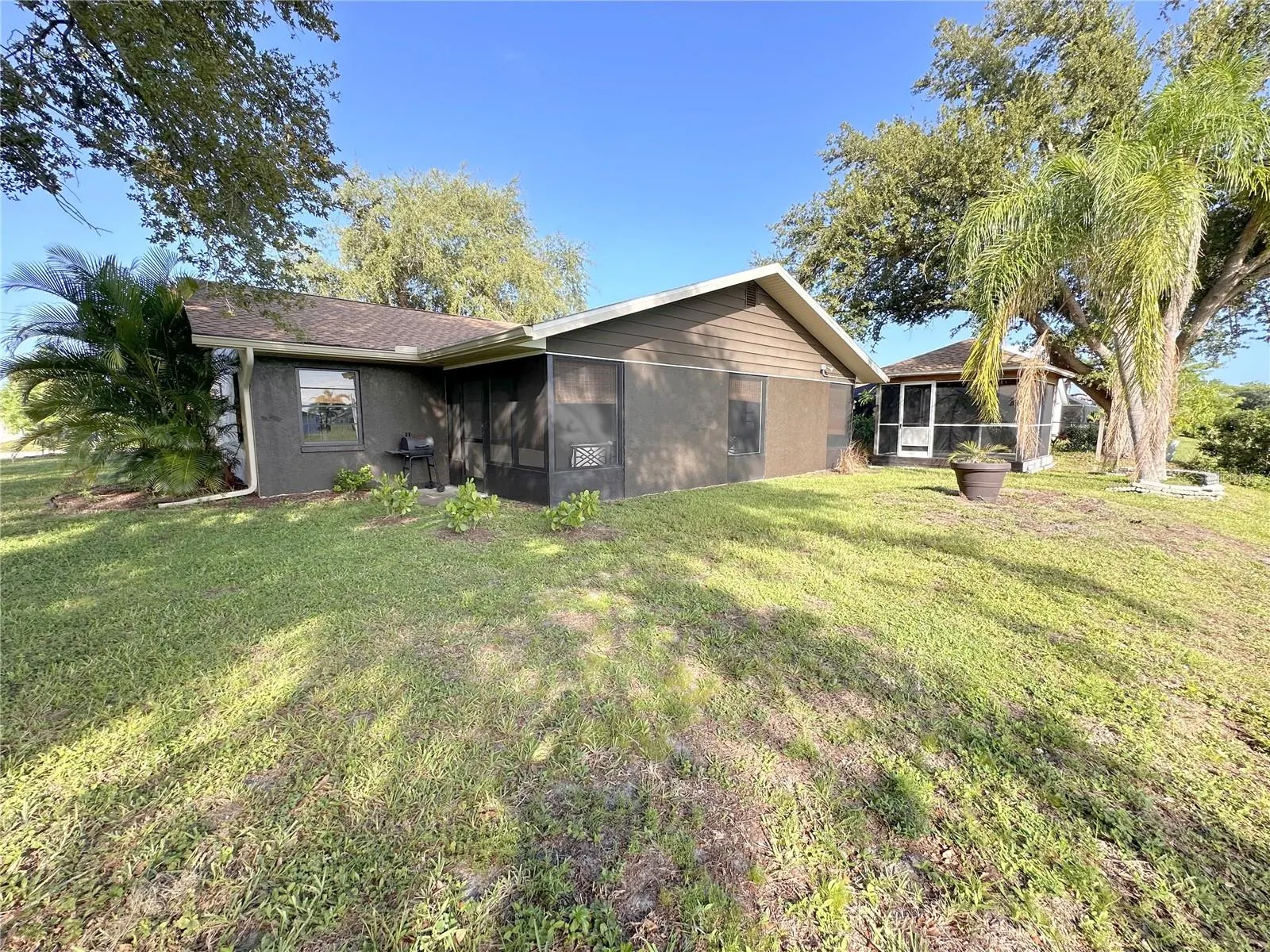 229 MARK TWAIN LN