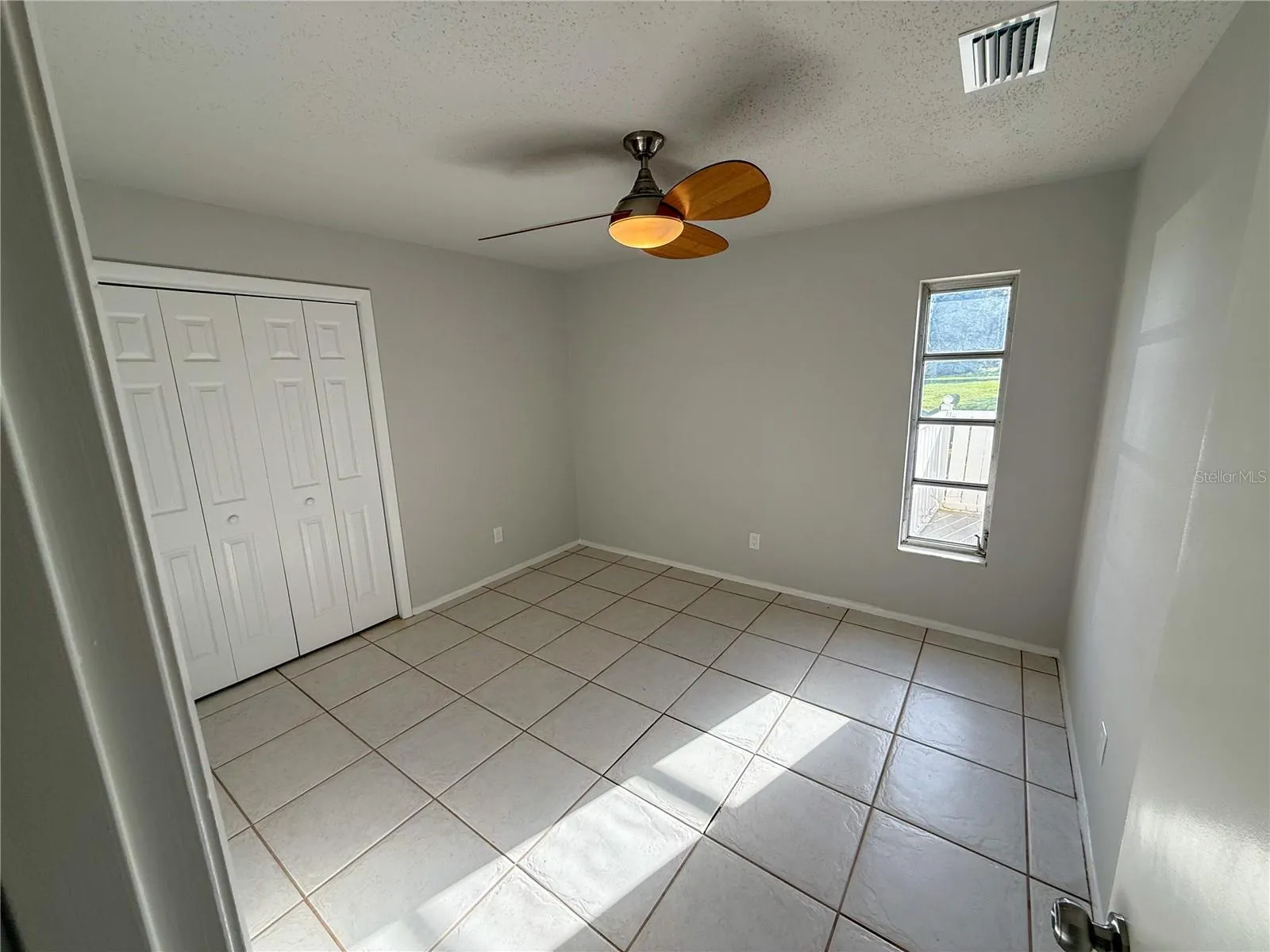 225 CHARDIN DR