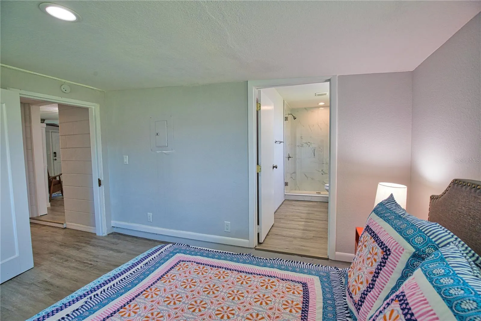 123 VIRGINIA CT