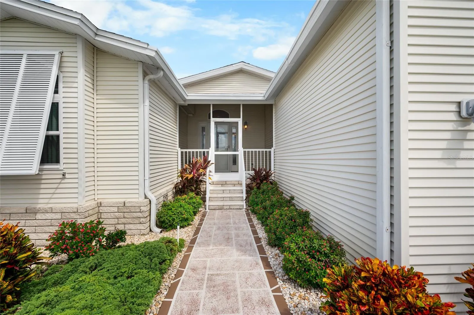 6097 SHEARWATER DR