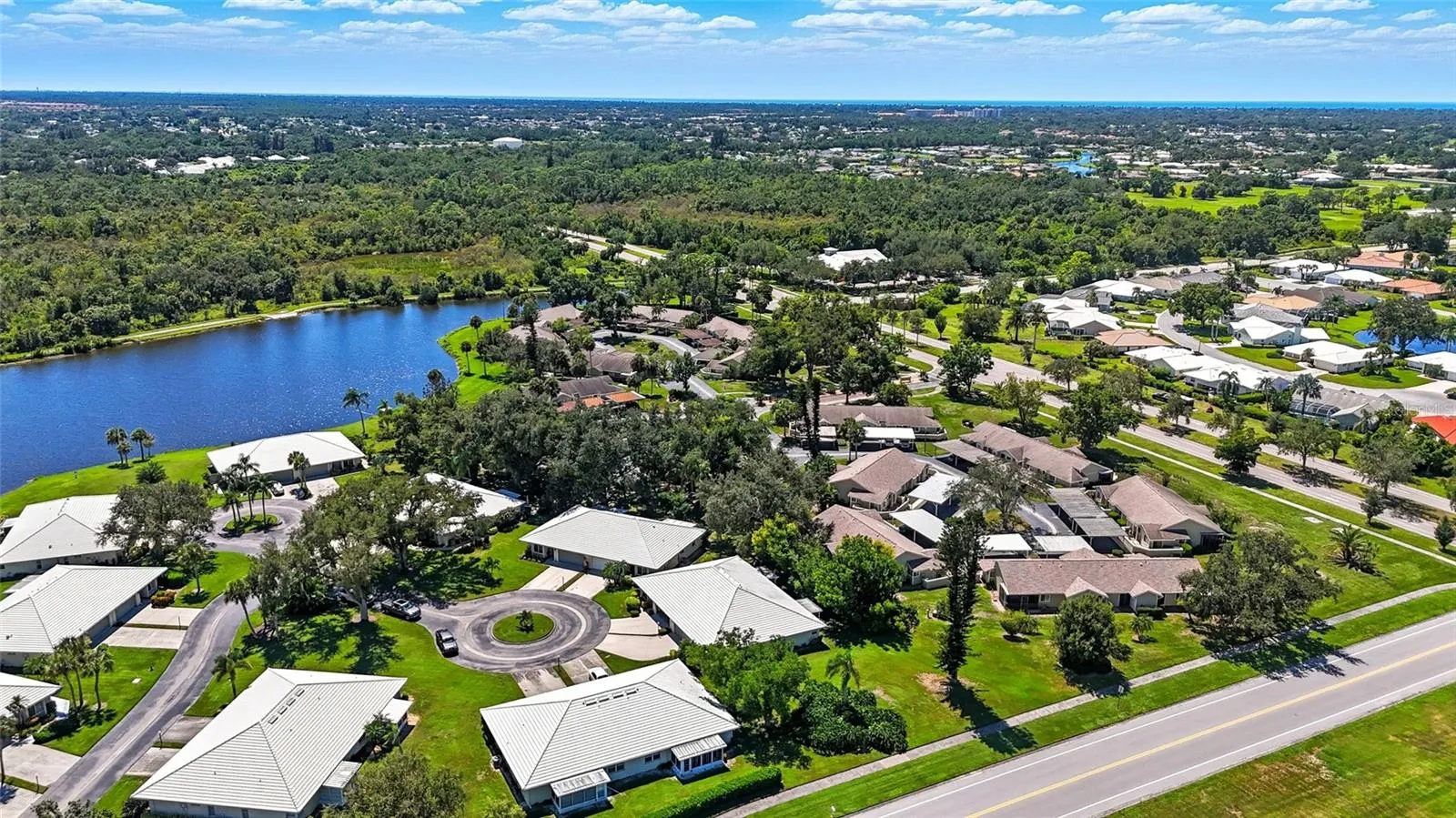 3060 CROWN HERON PT