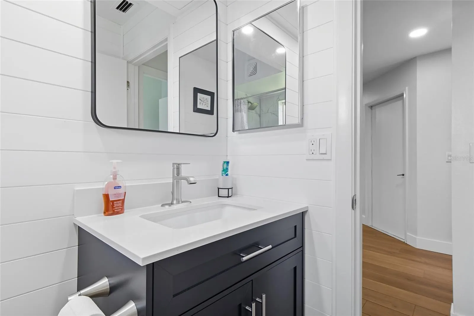 3060 CROWN HERON PT