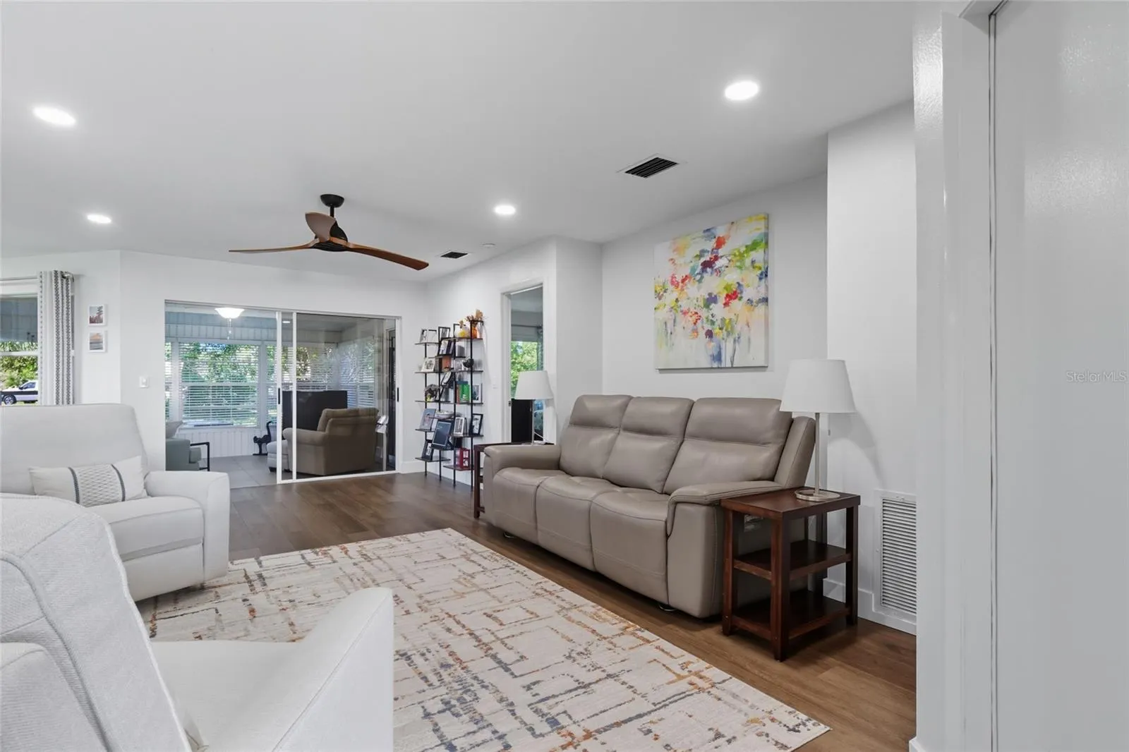 3060 CROWN HERON PT