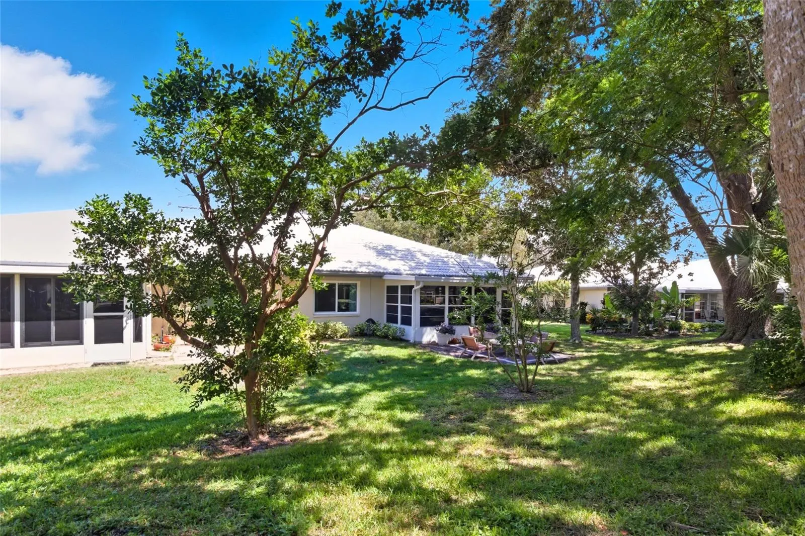 3060 CROWN HERON PT