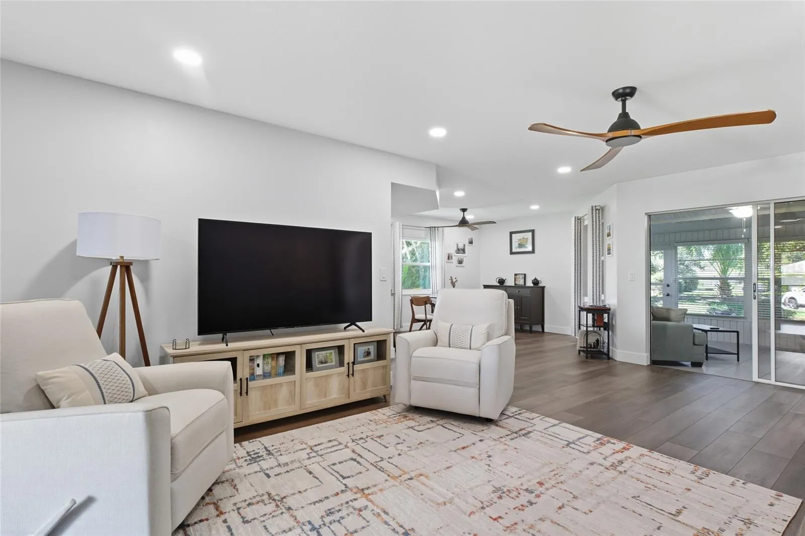3060 CROWN HERON PT