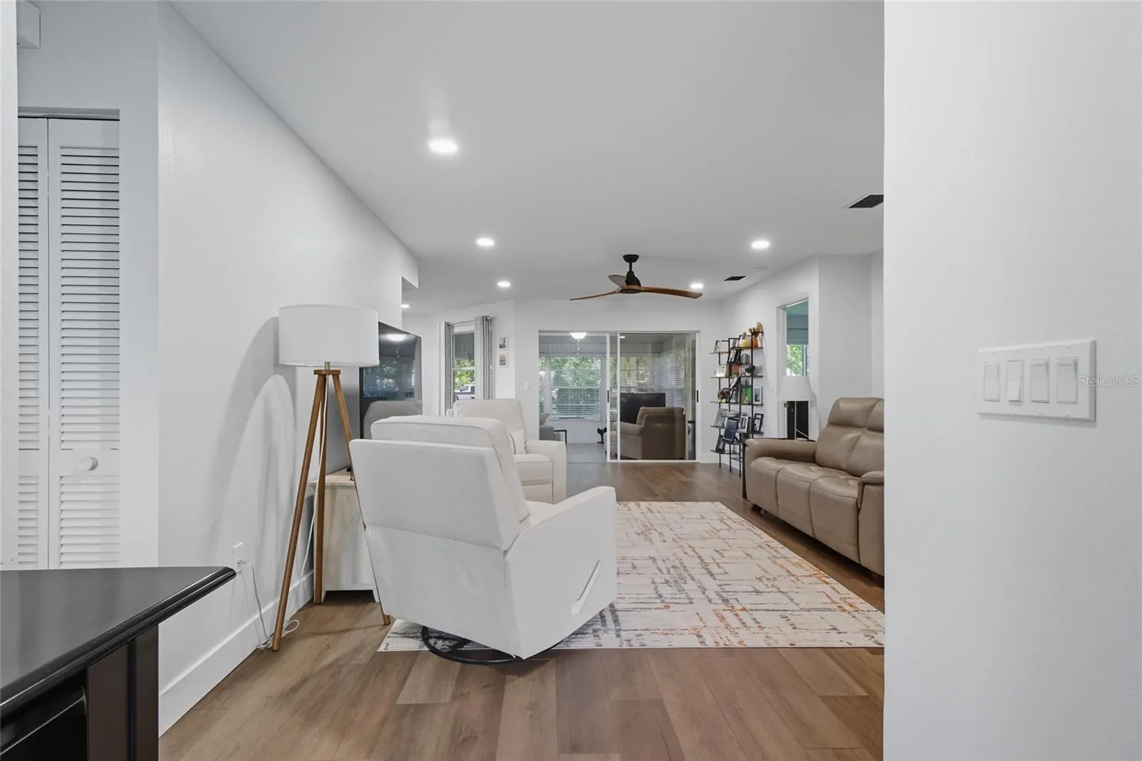 3060 CROWN HERON PT