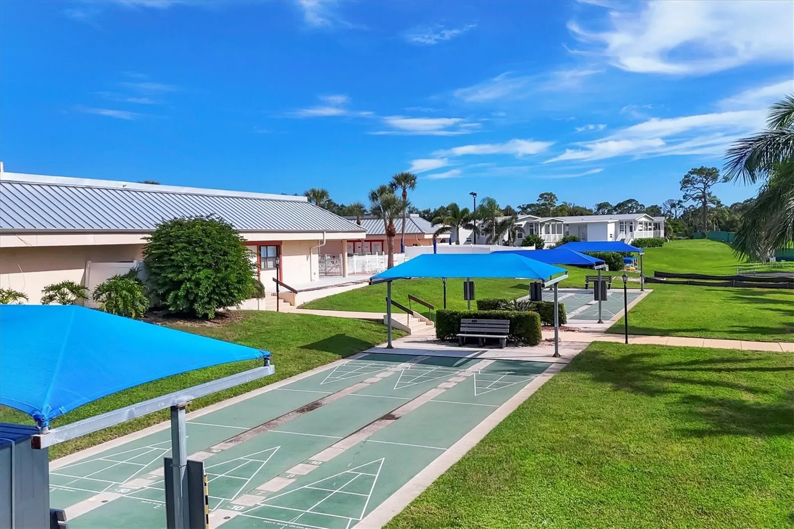 8 CORONADO DR