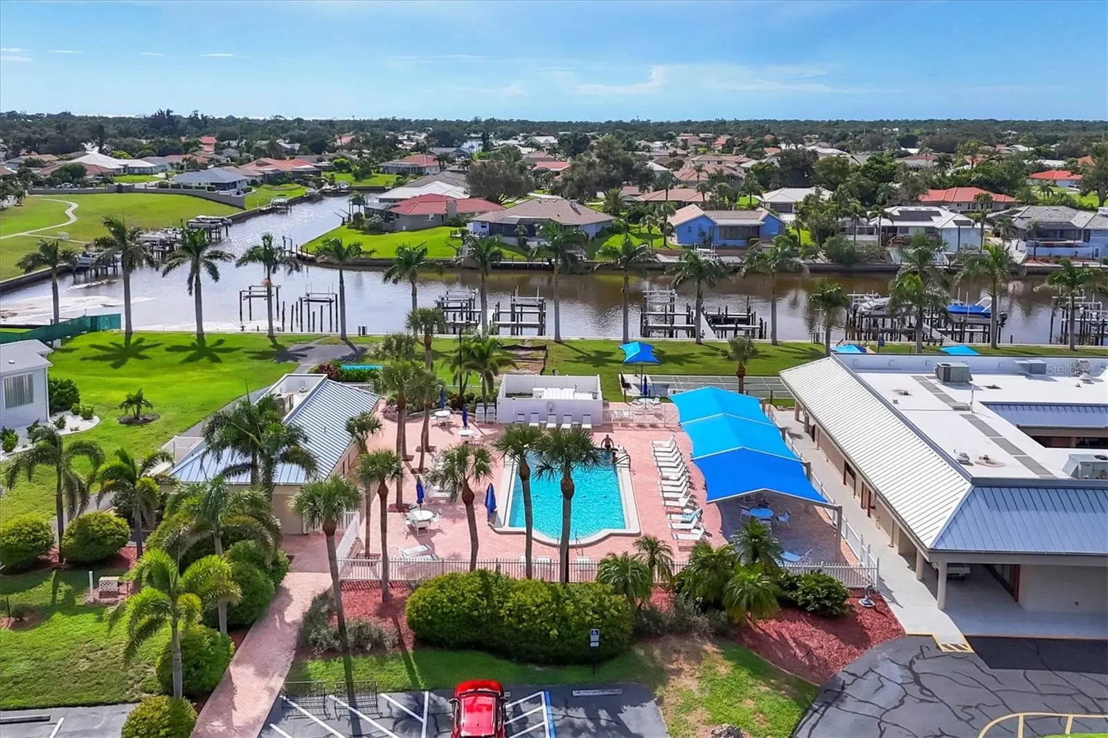 8 CORONADO DR