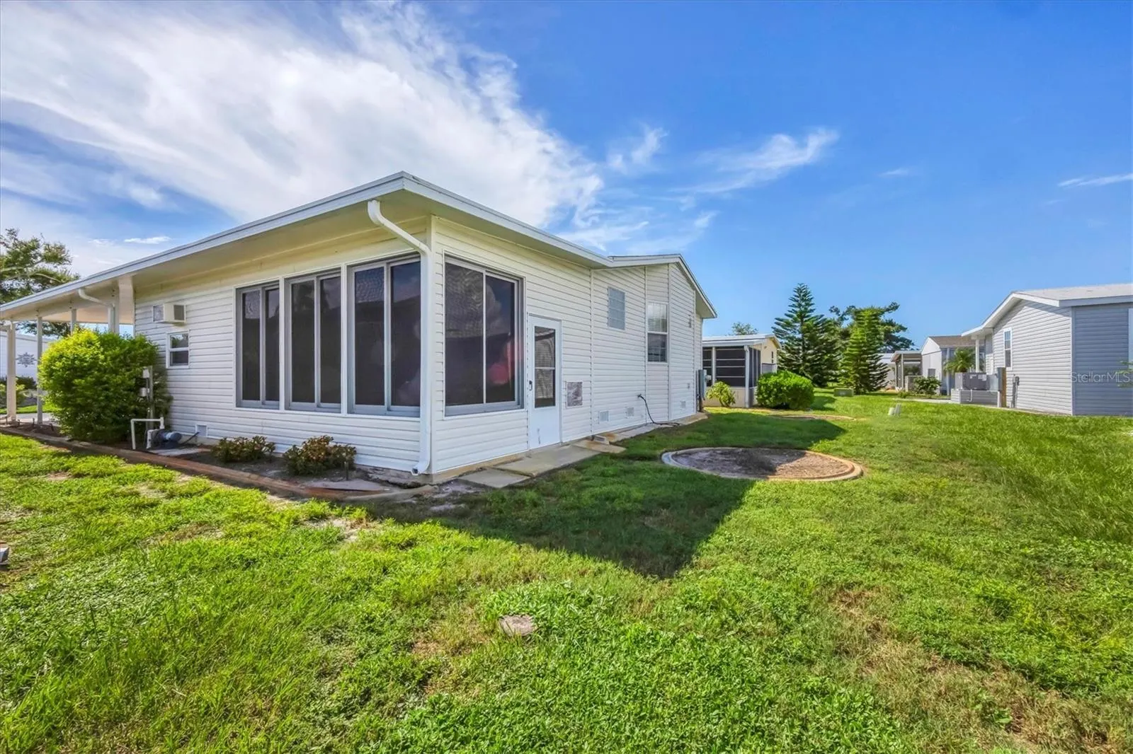 8 CORONADO DR