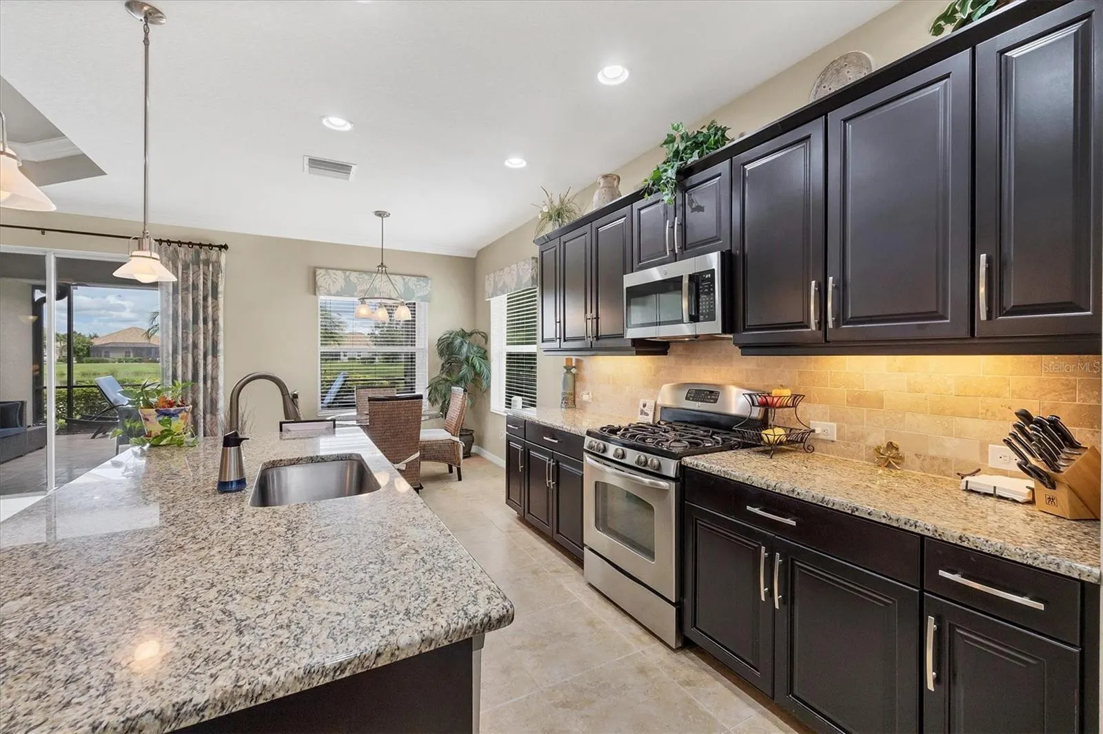 12194 WAKULLA PL