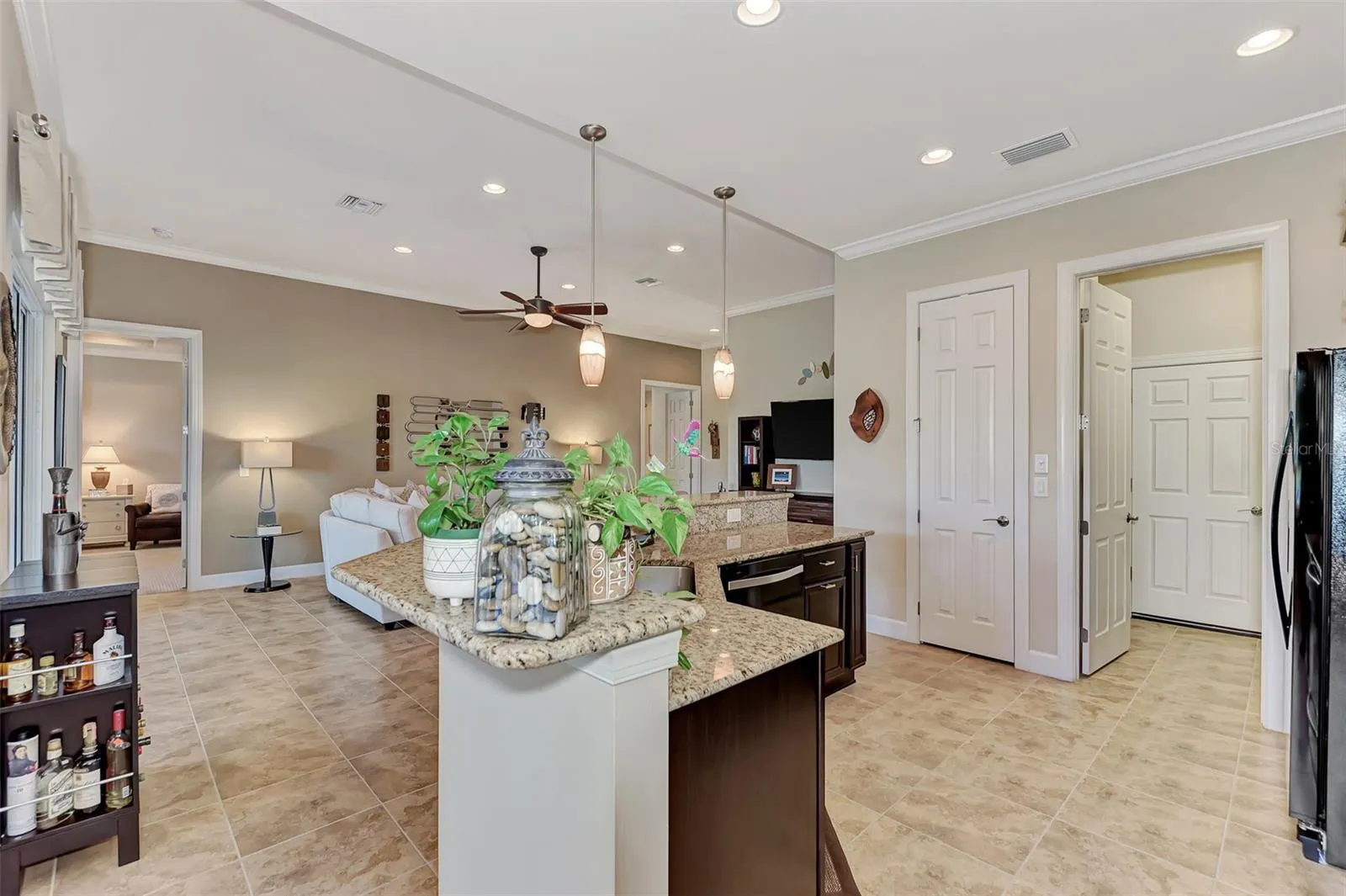 13033 N MARSH DR