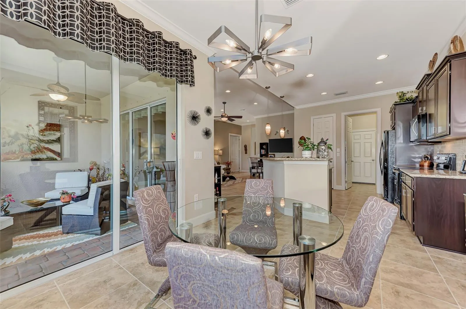 13033 N MARSH DR