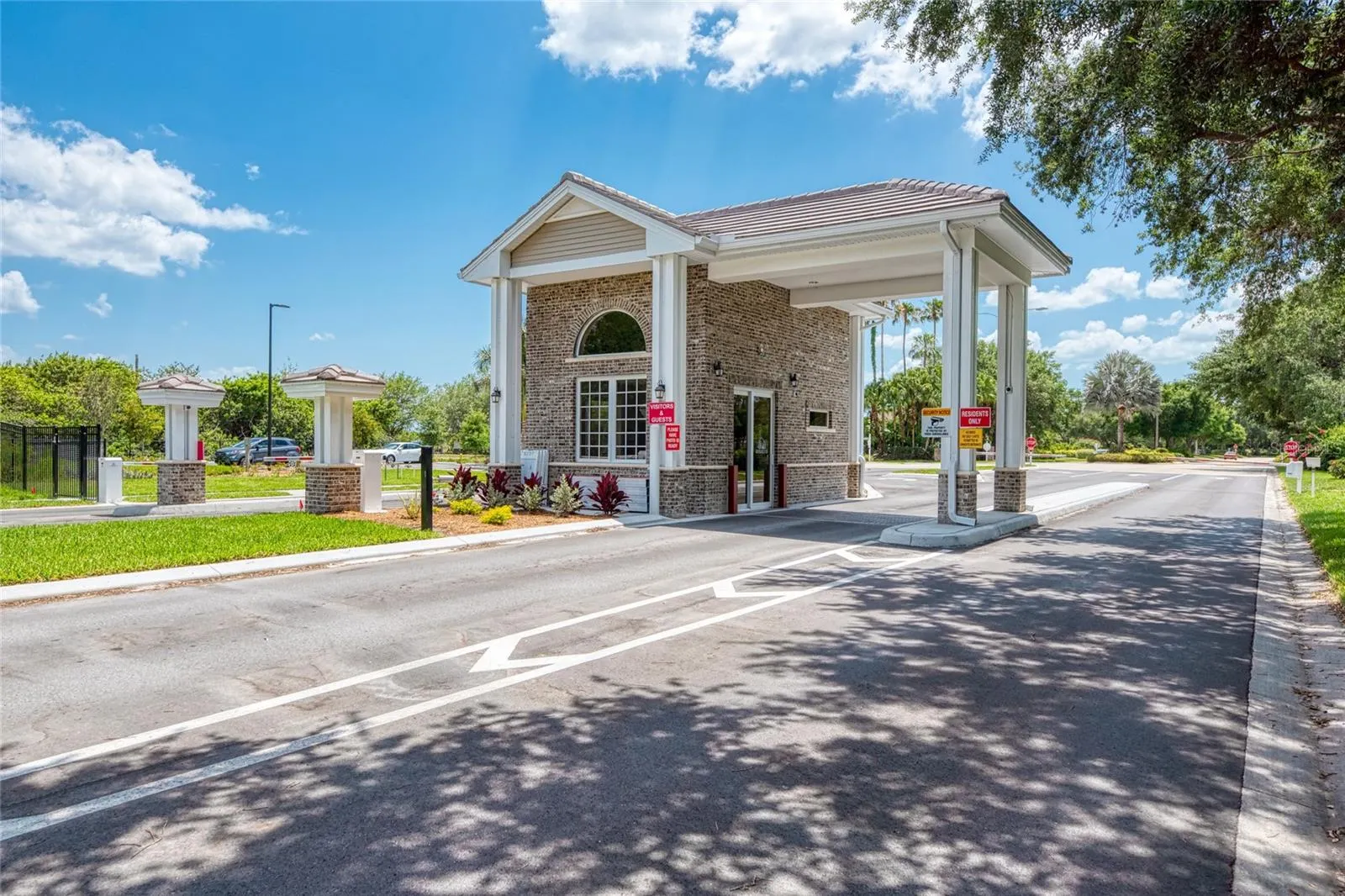 13347 GOLF POINTE DR