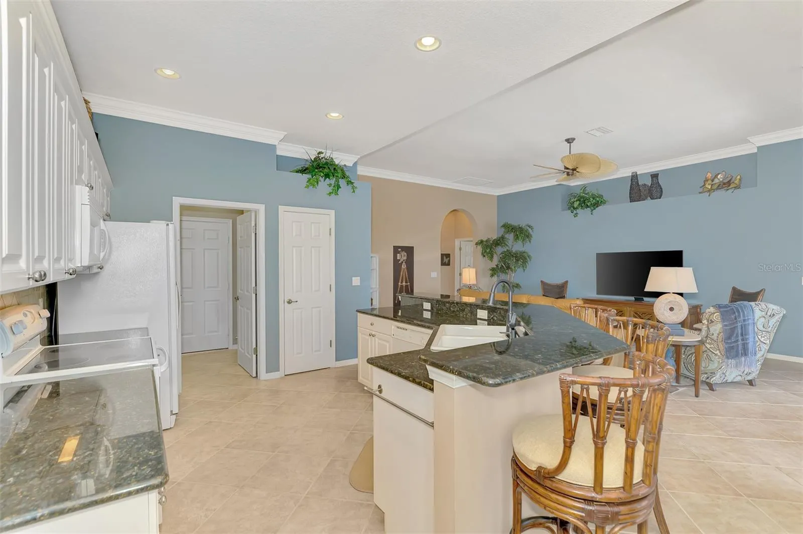 13347 GOLF POINTE DR