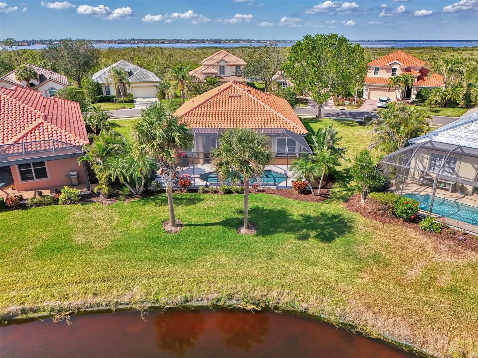 13347 GOLF POINTE DR