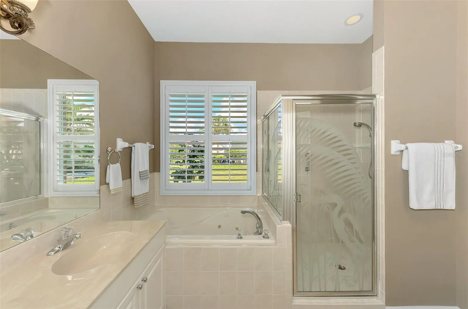 13347 GOLF POINTE DR