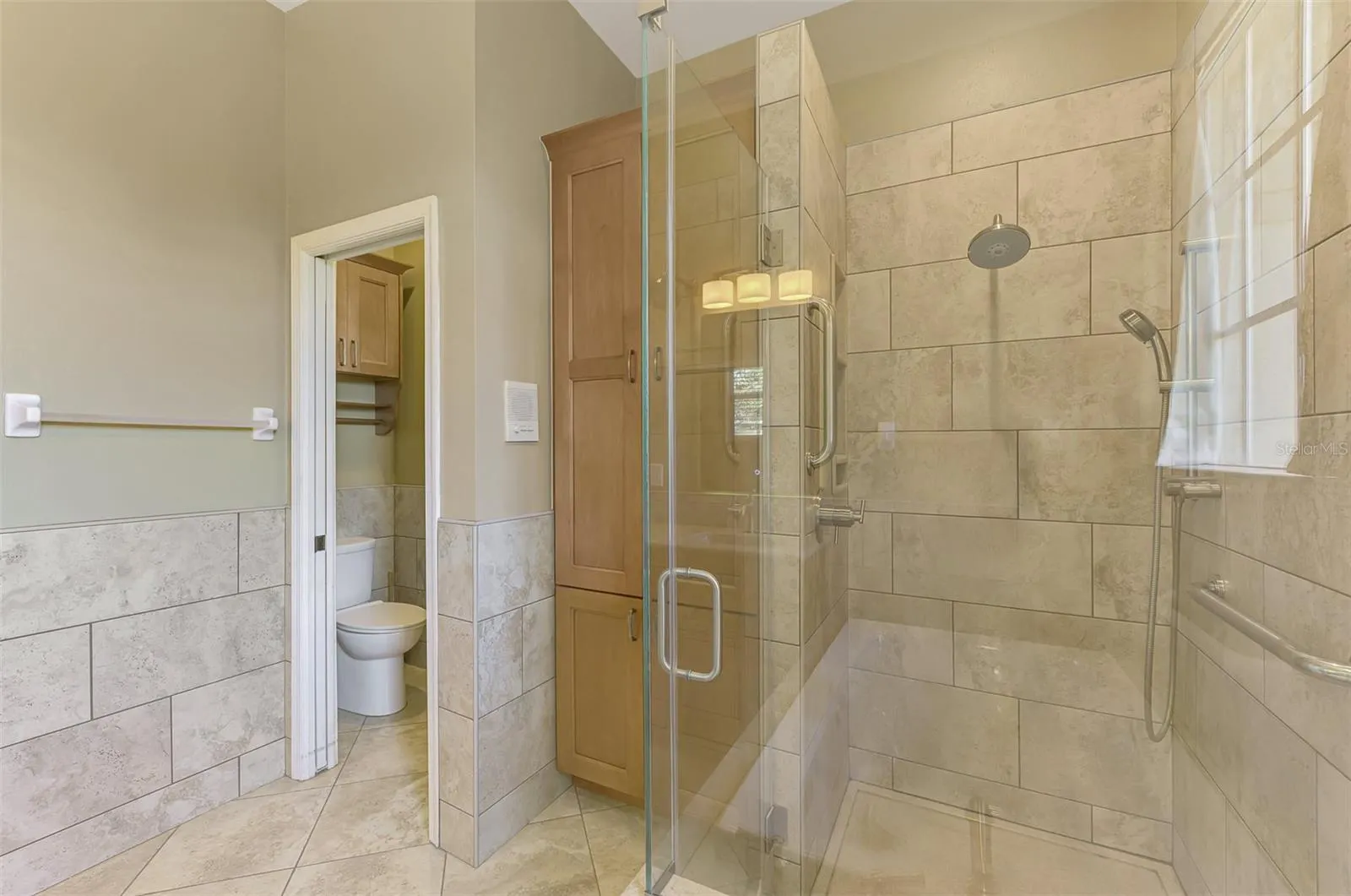 14405 SILVER LAKES CIR