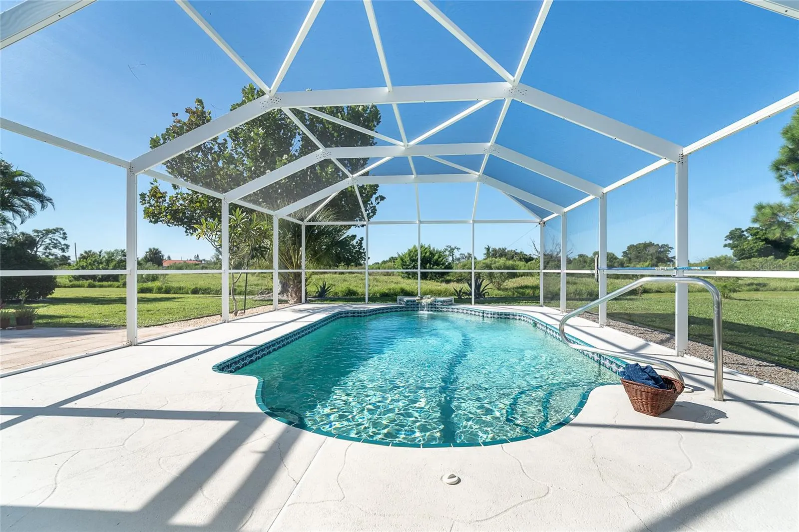 22549 BOLANOS CT
